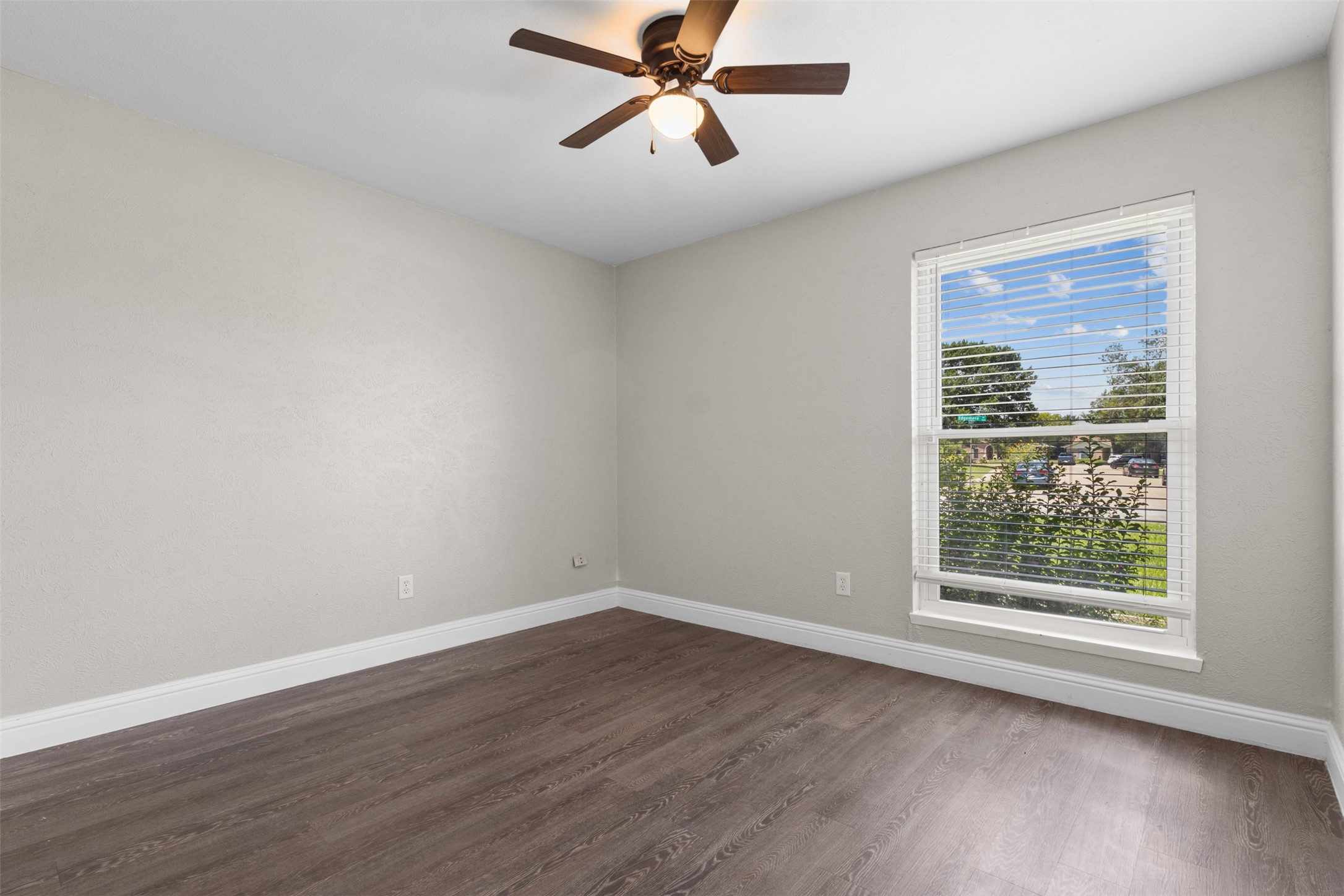 530 Edgemere Drive