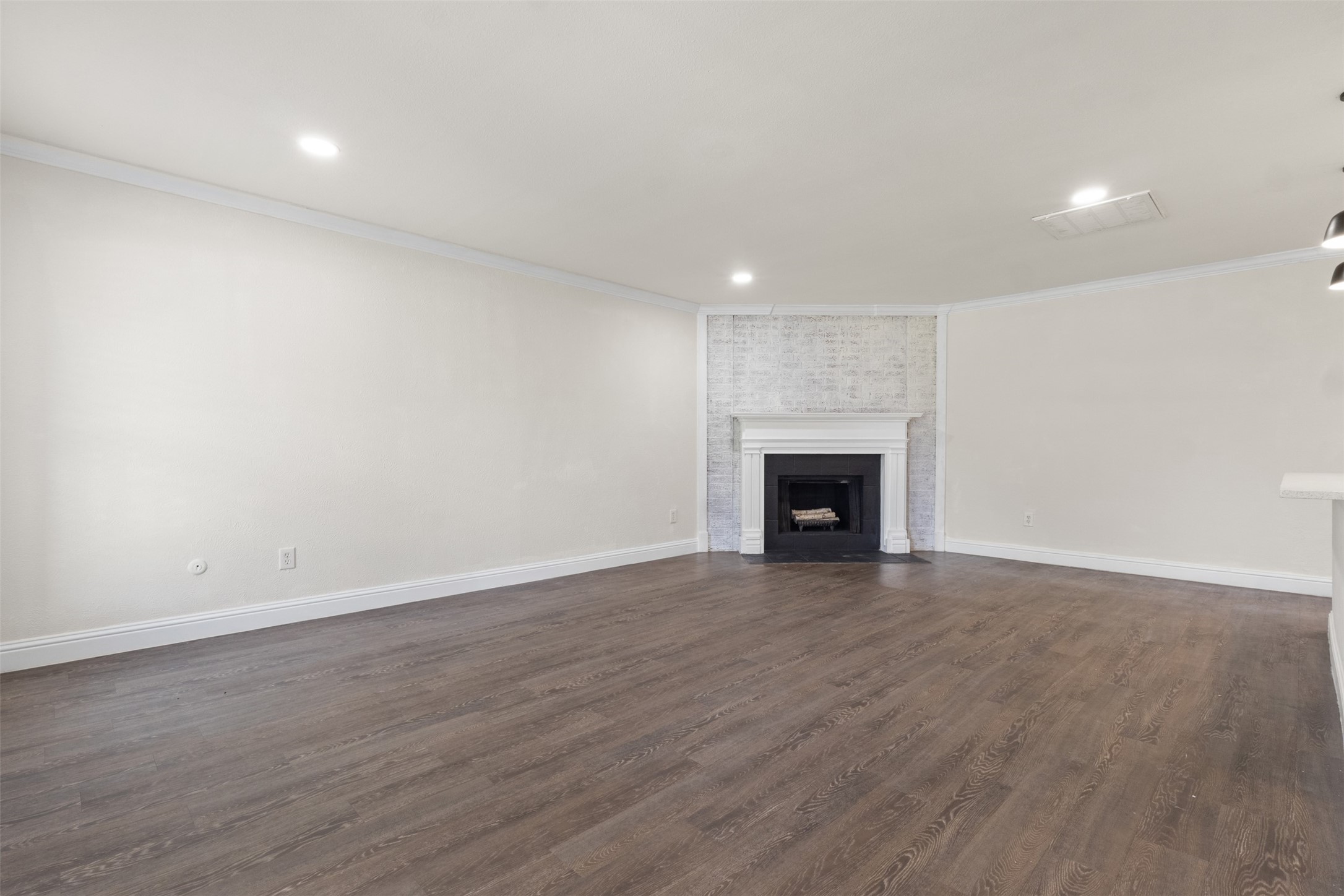 530 Edgemere Drive