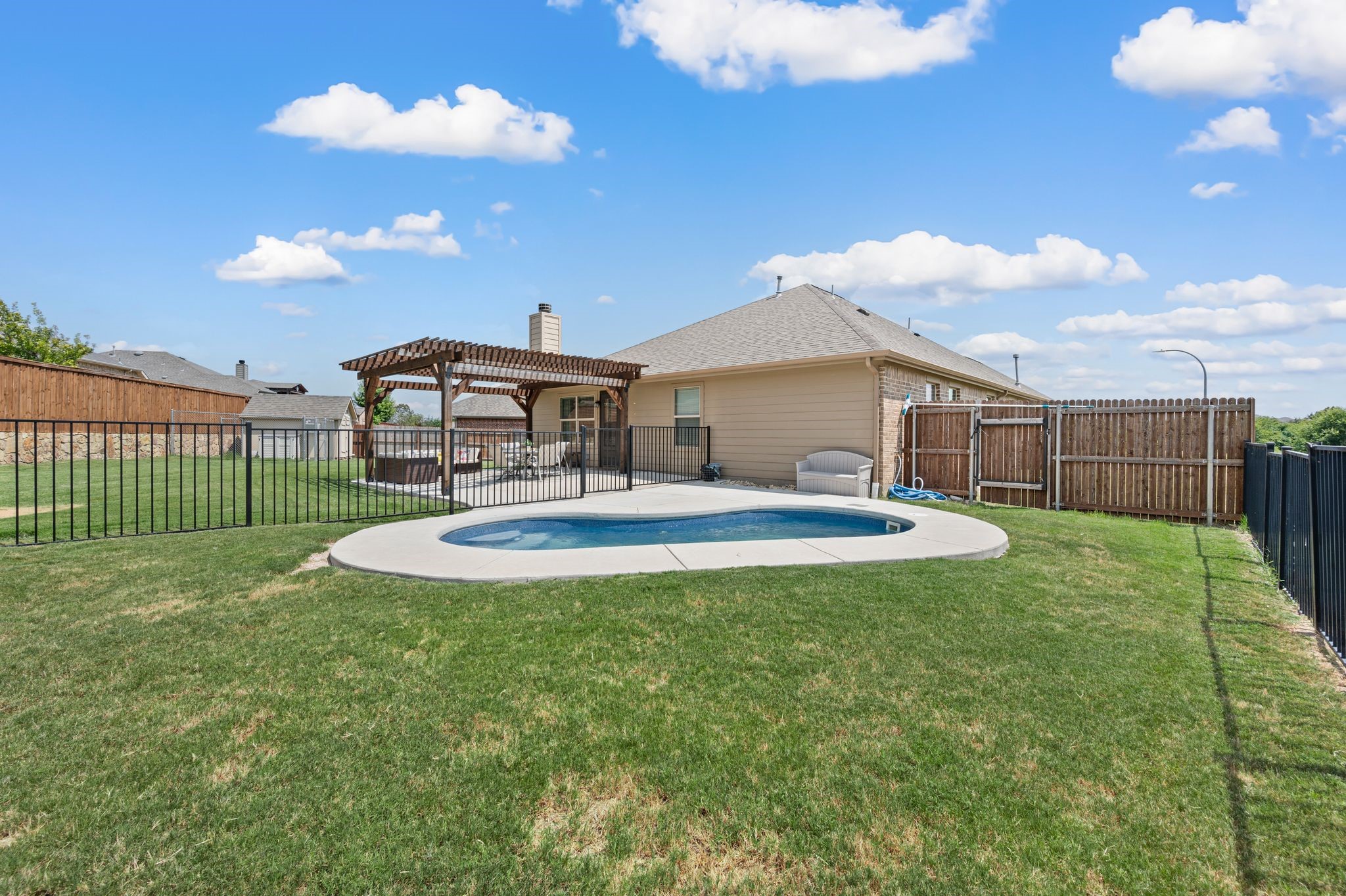 844 Salida Road