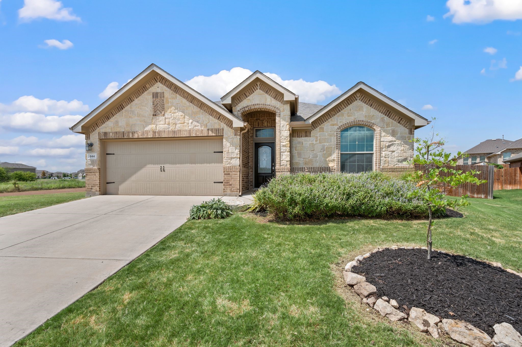 844 Salida Road