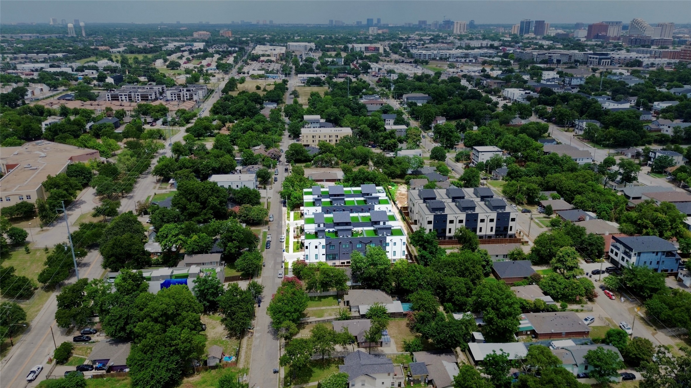 2206 Arroyo Avenue 201