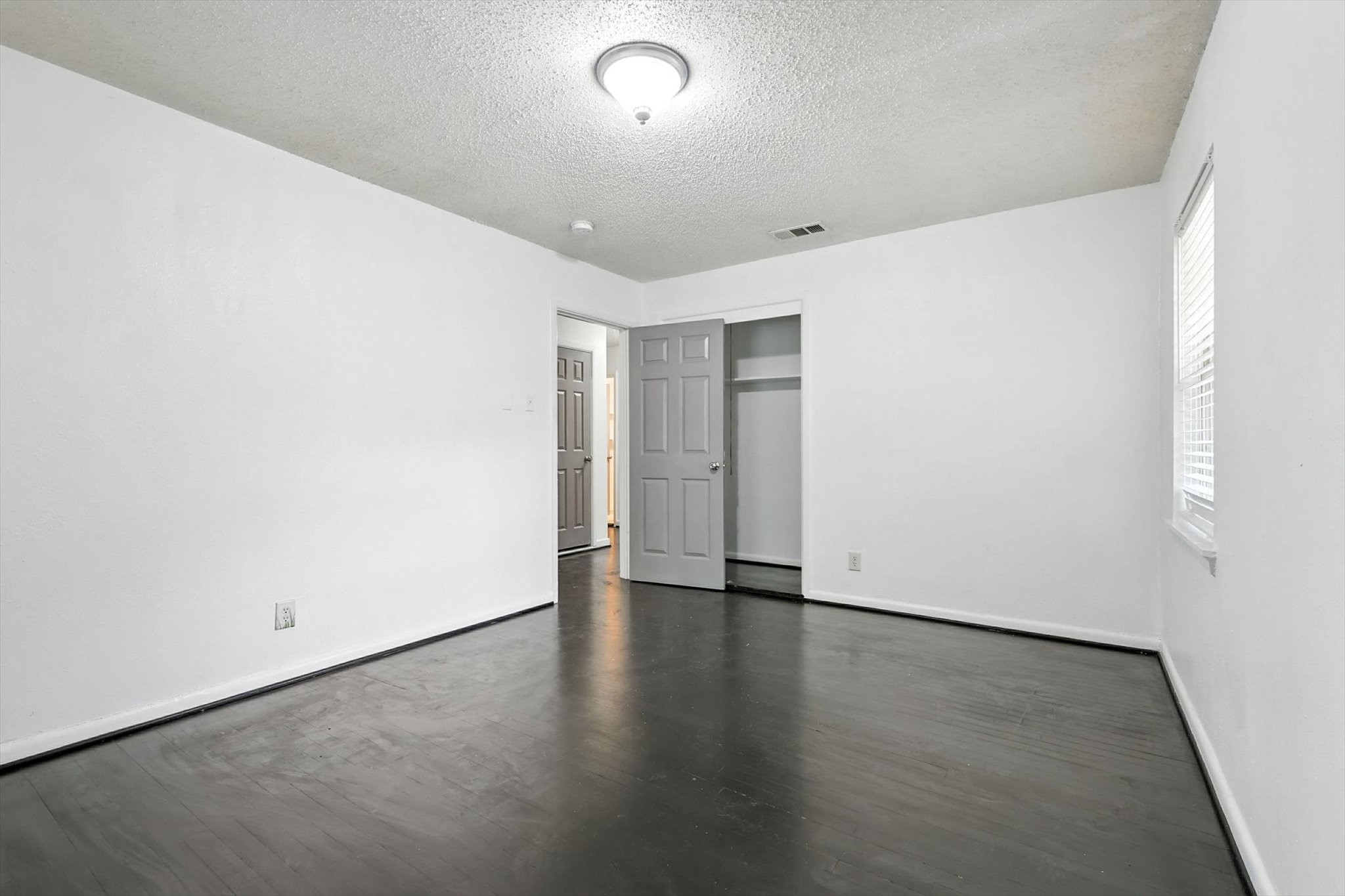 2634 Santa Cruz Drive