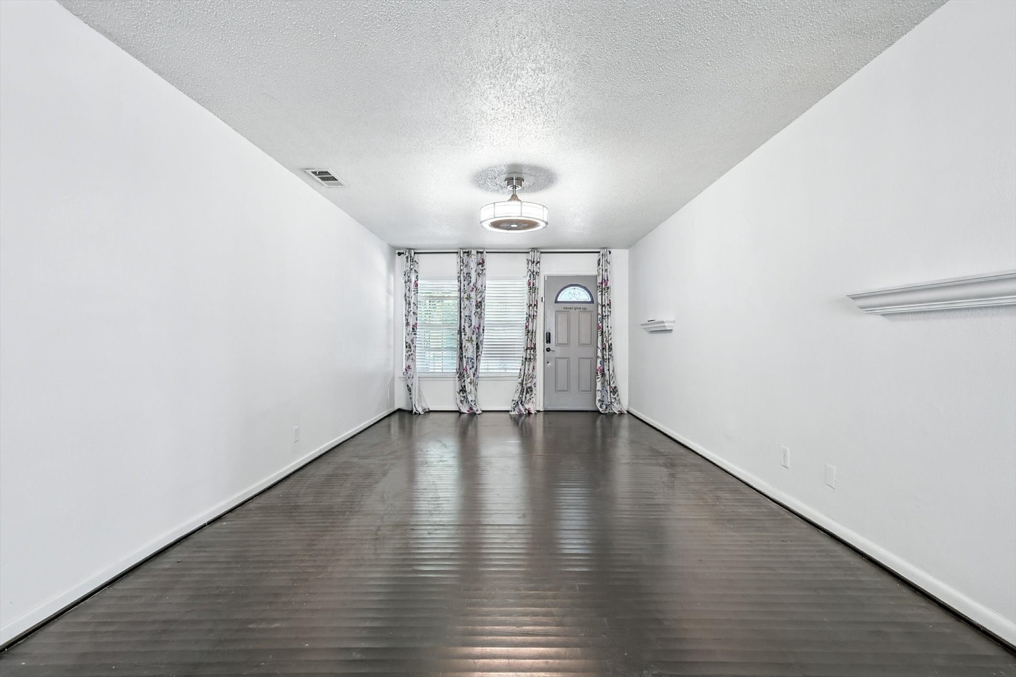 2634 Santa Cruz Drive