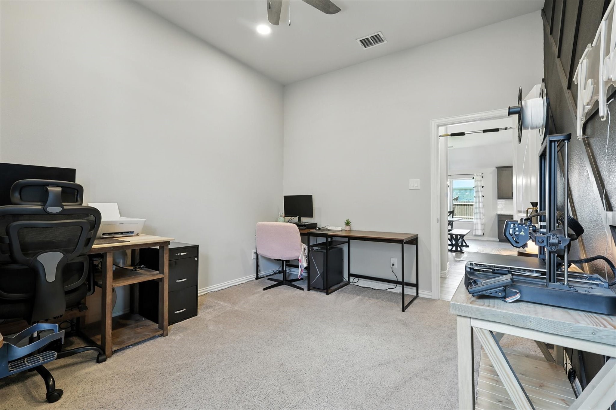 3325 Woodland