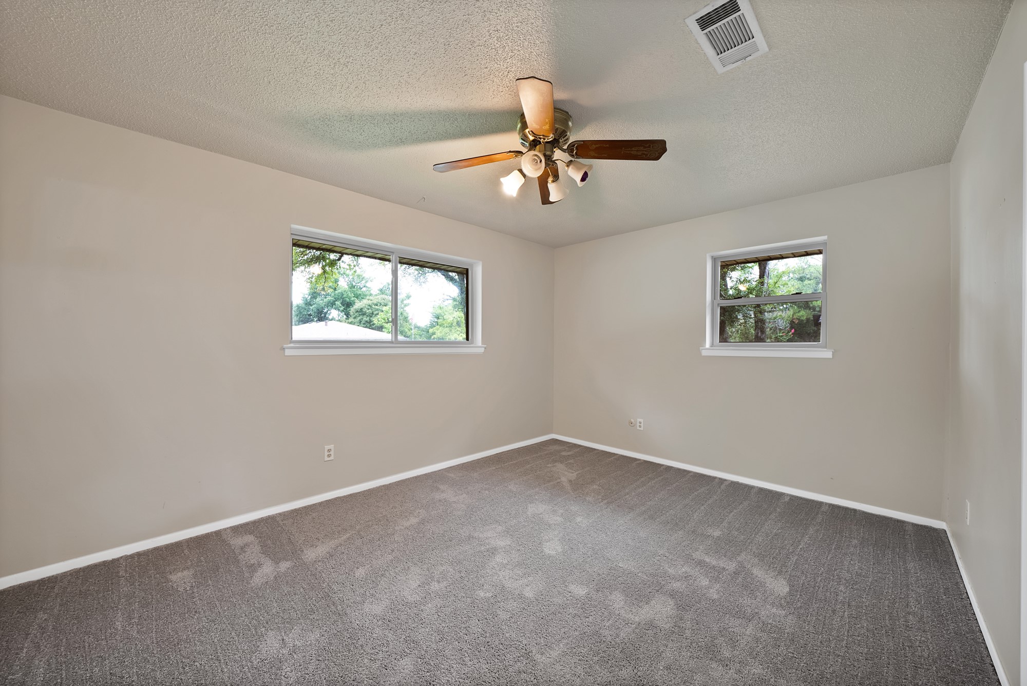 216 Shady Lake Drive
