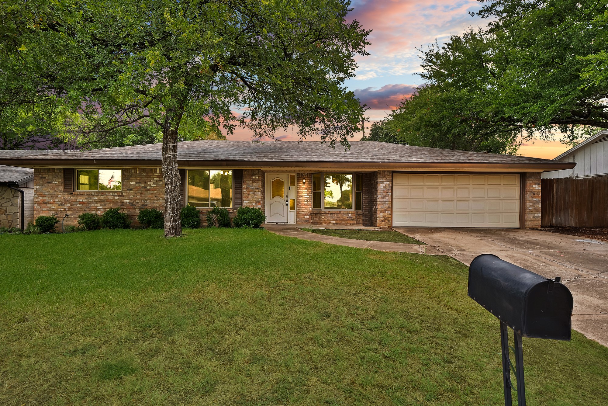 216 Shady Lake Drive