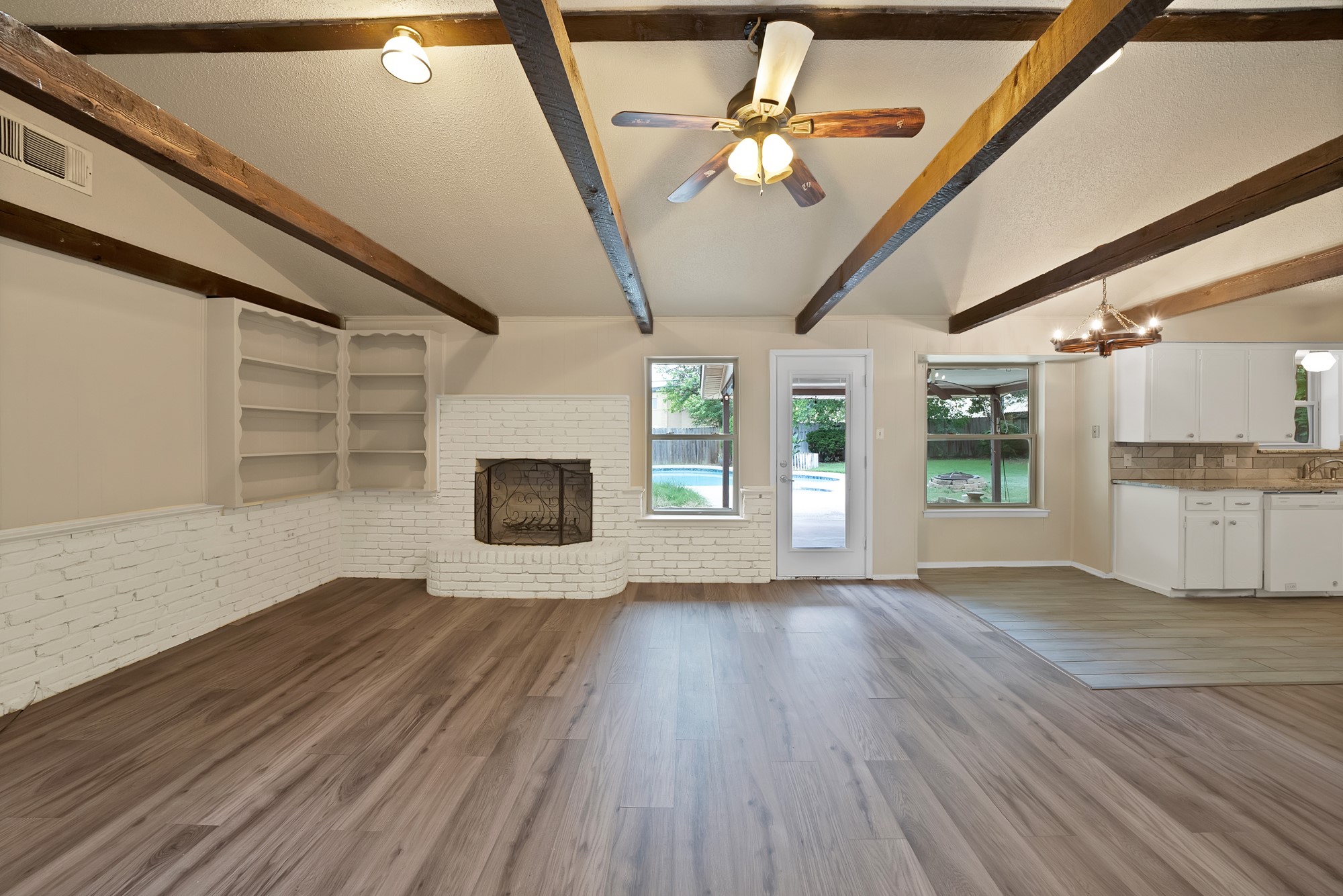 216 Shady Lake Drive