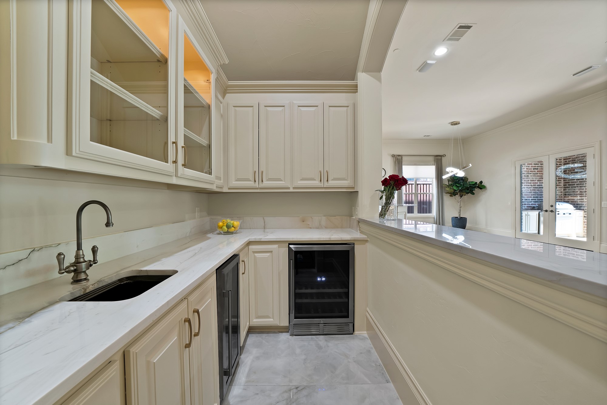 3084 Seneca Drive