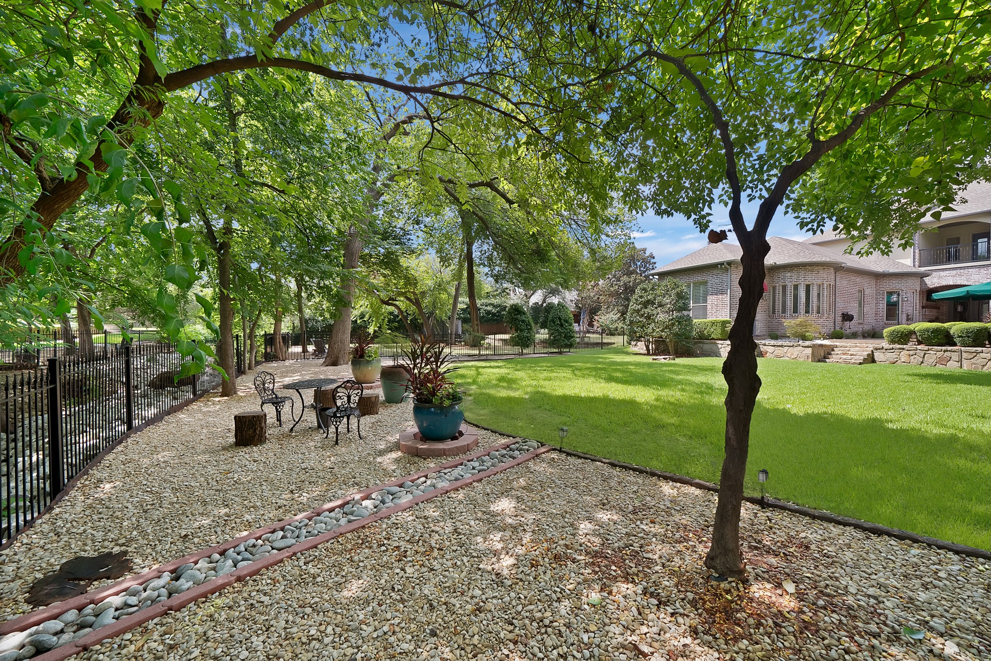 3084 Seneca Drive