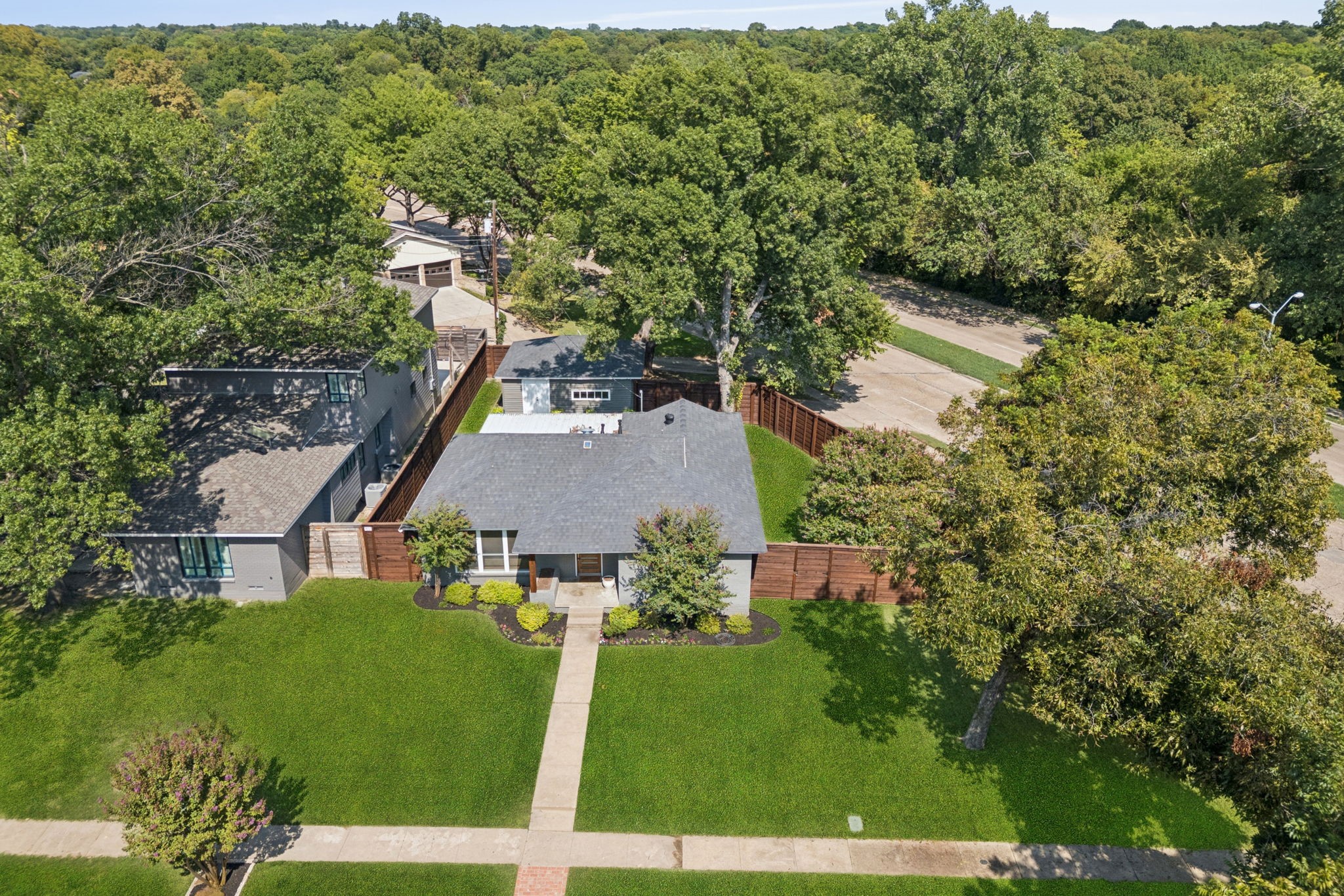 834 Kirkwood Drive
