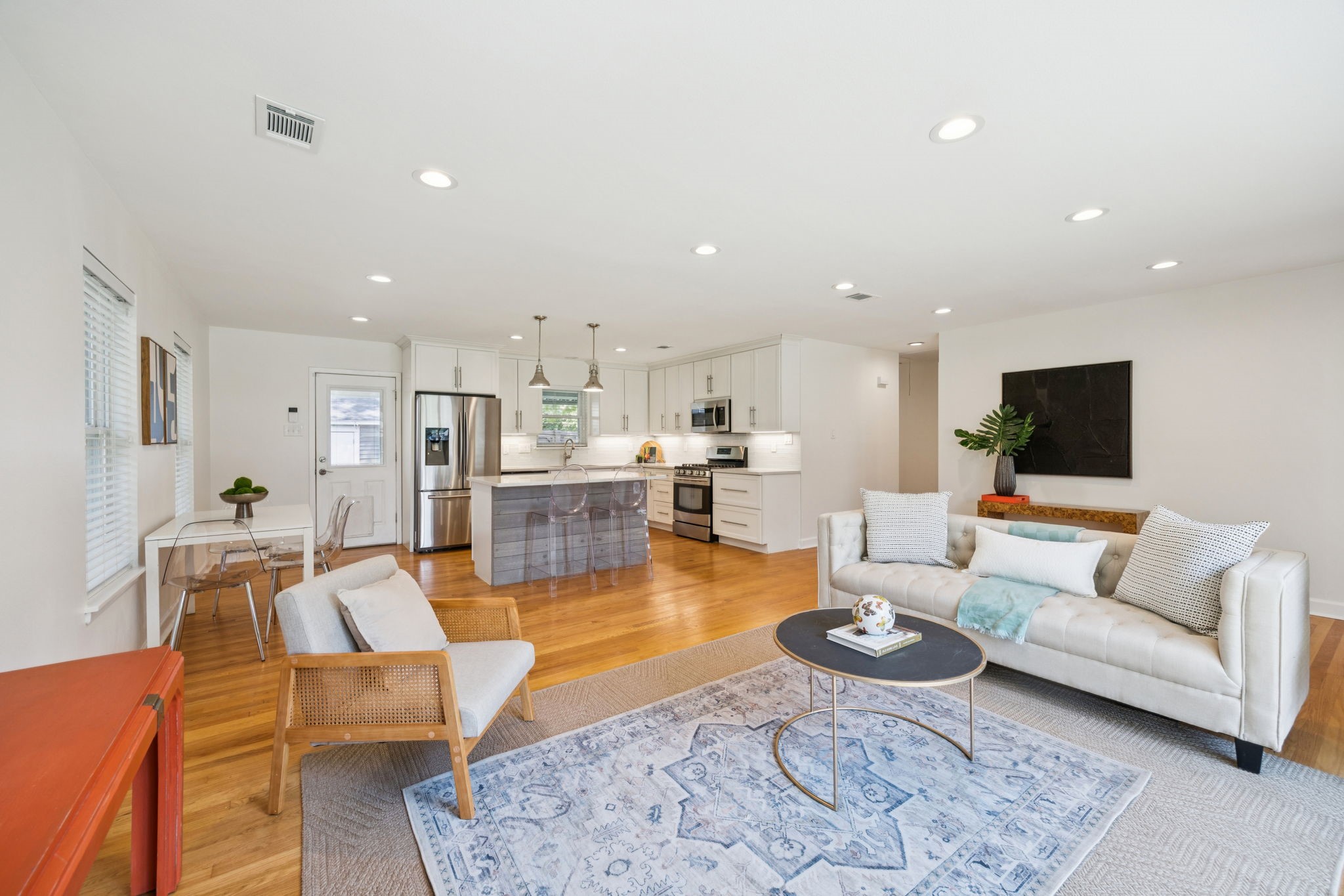 834 Kirkwood Drive