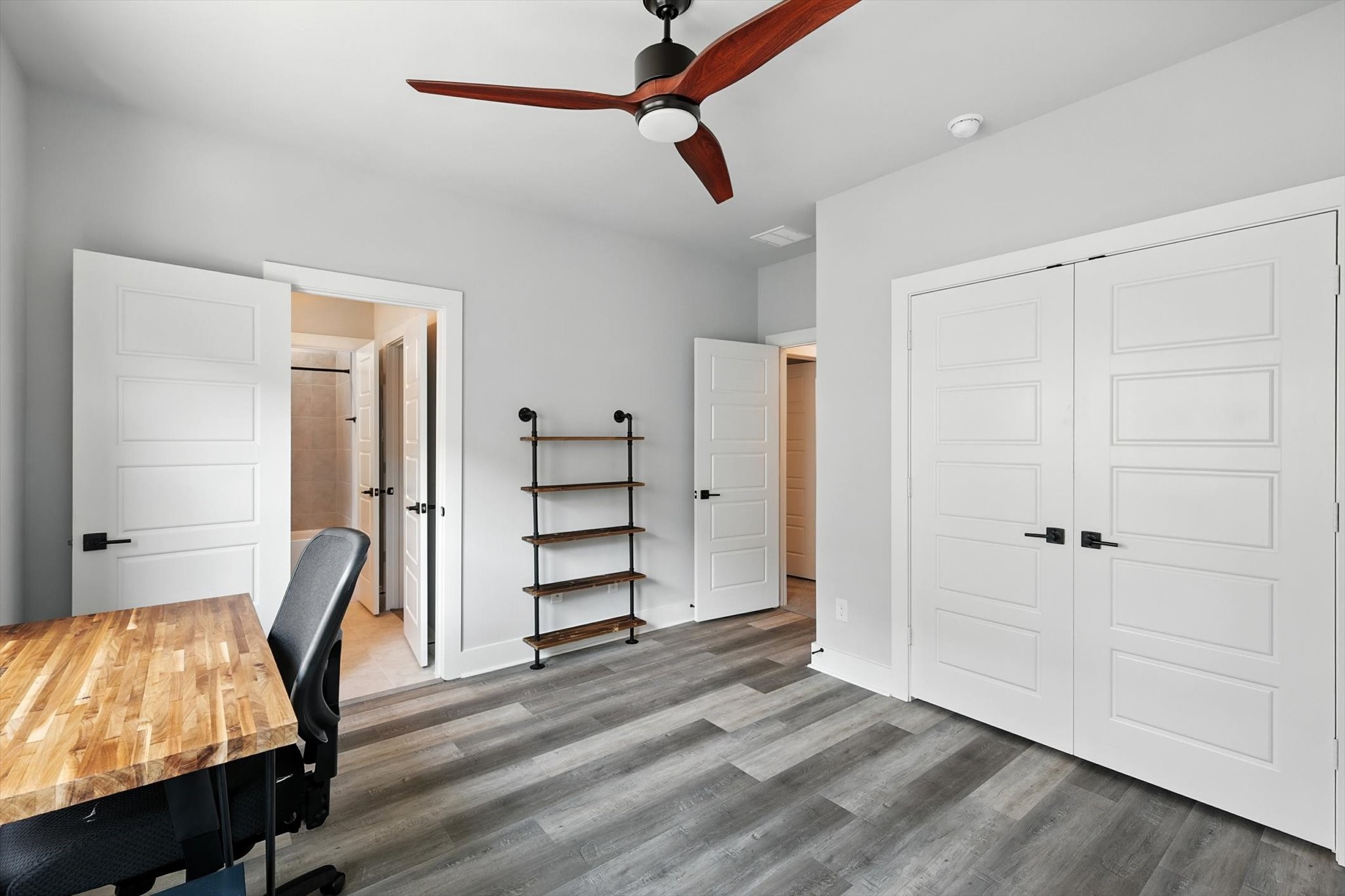 4928 Hidden Grove Drive