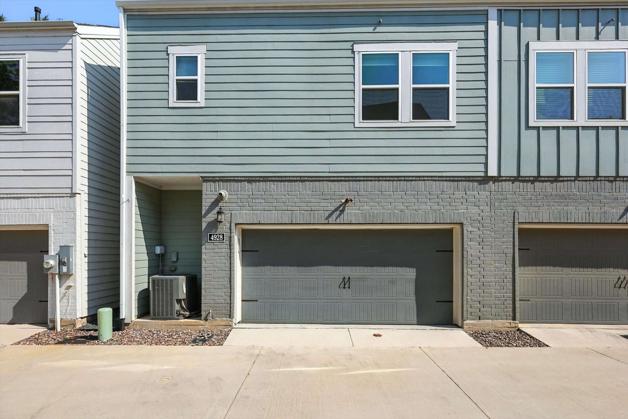 4928 Hidden Grove Drive