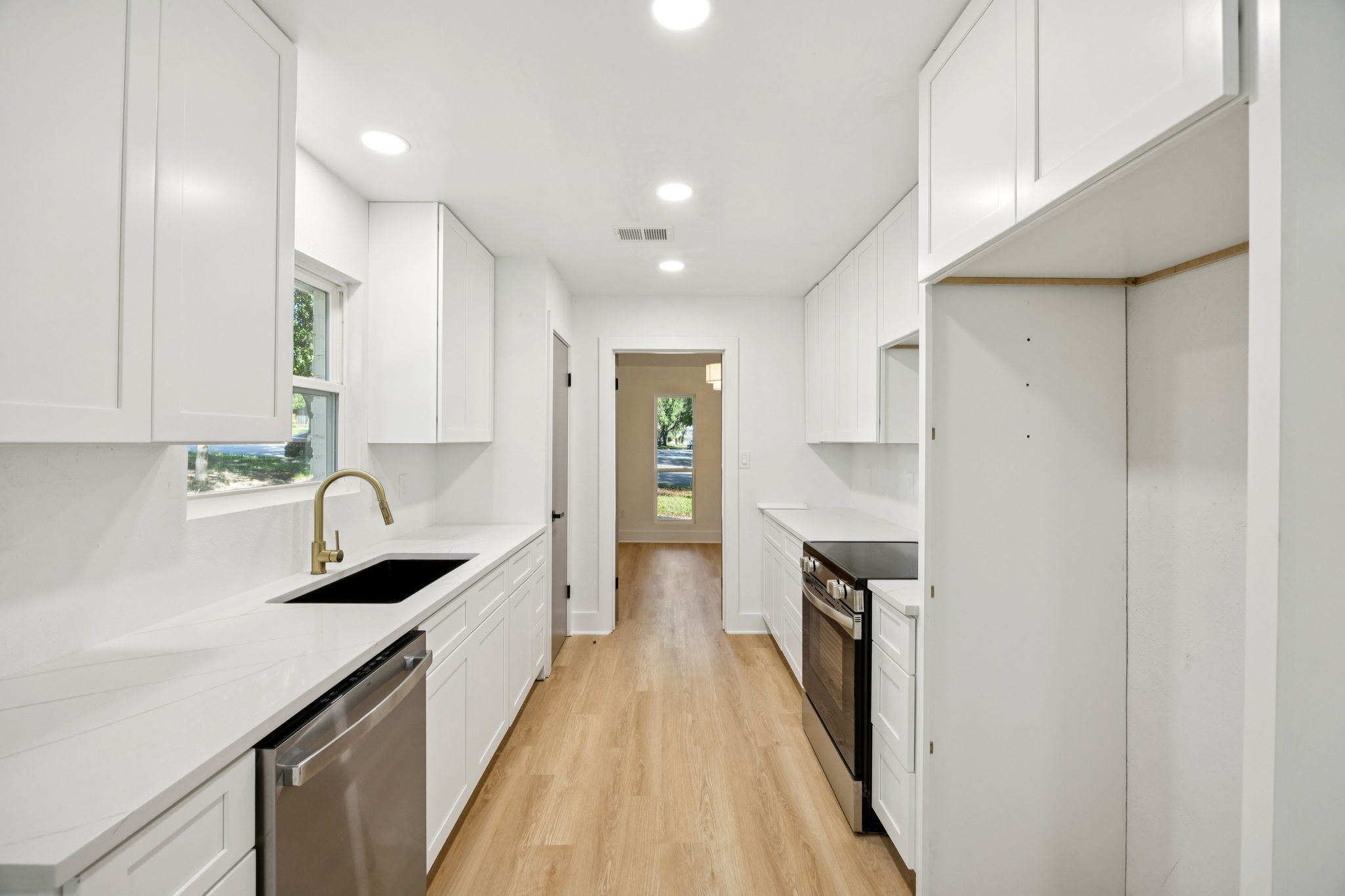 5016 Sugar Lake Road