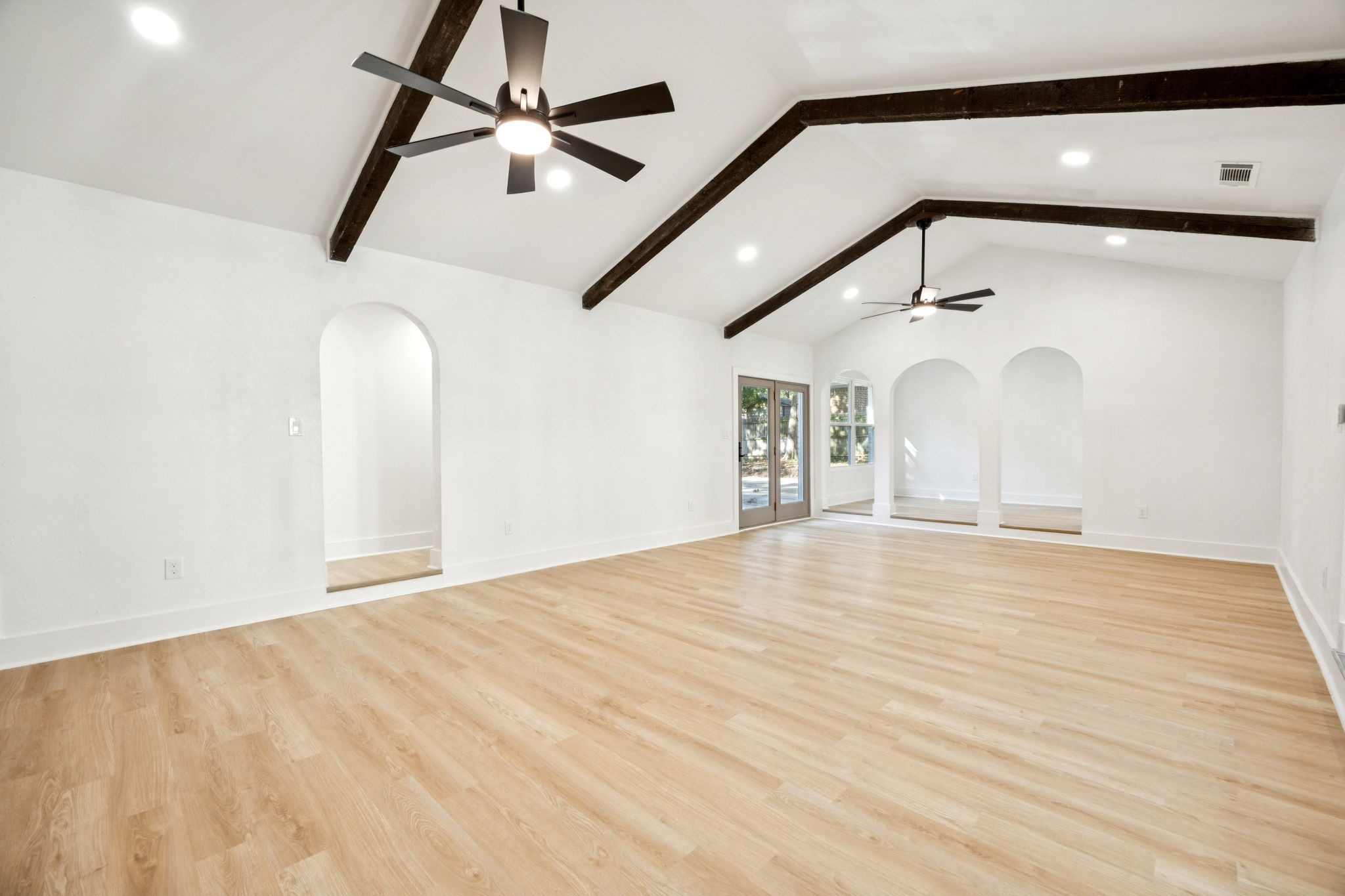 5016 Sugar Lake Road