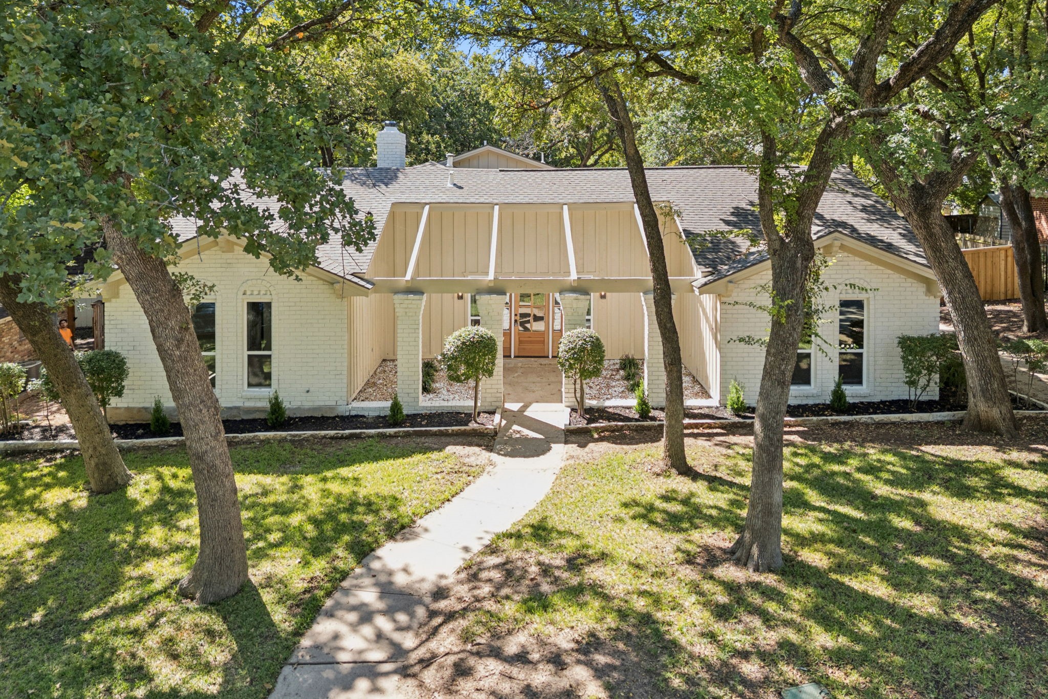 5016 Sugar Lake Road