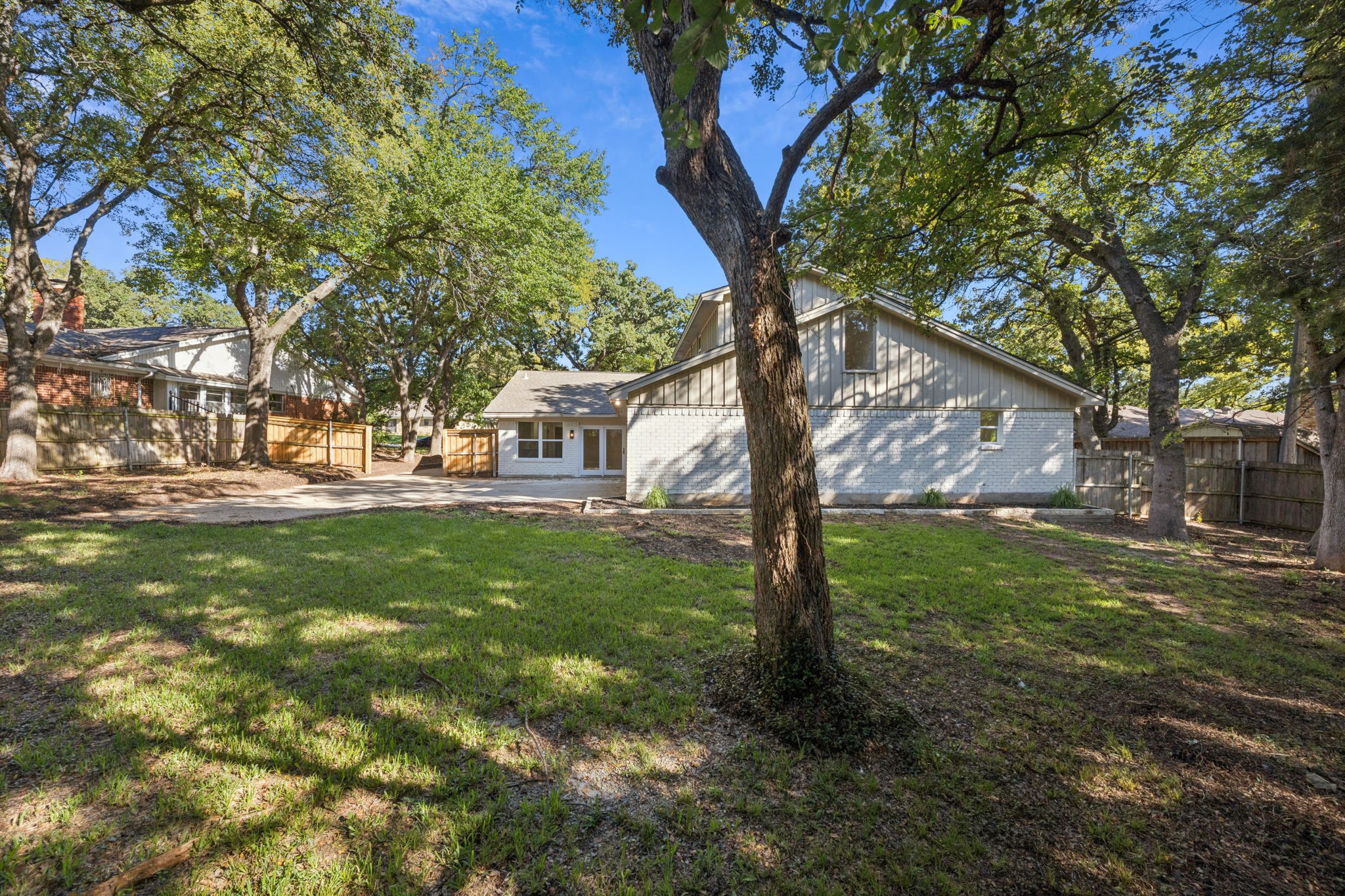 5016 Sugar Lake Road