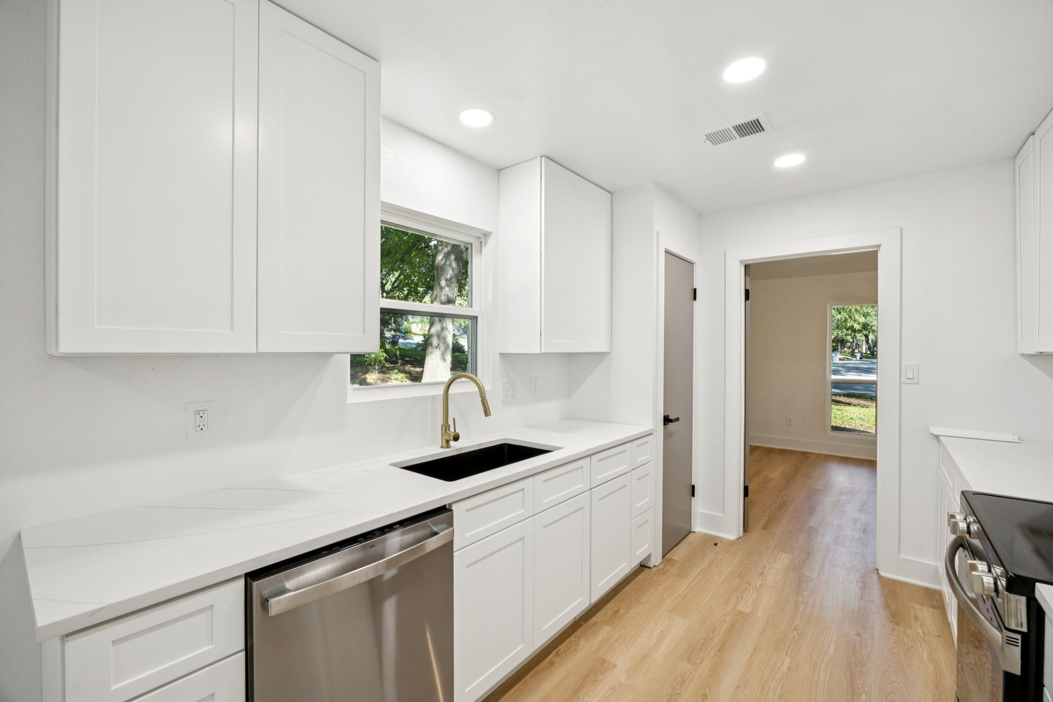 5016 Sugar Lake Road