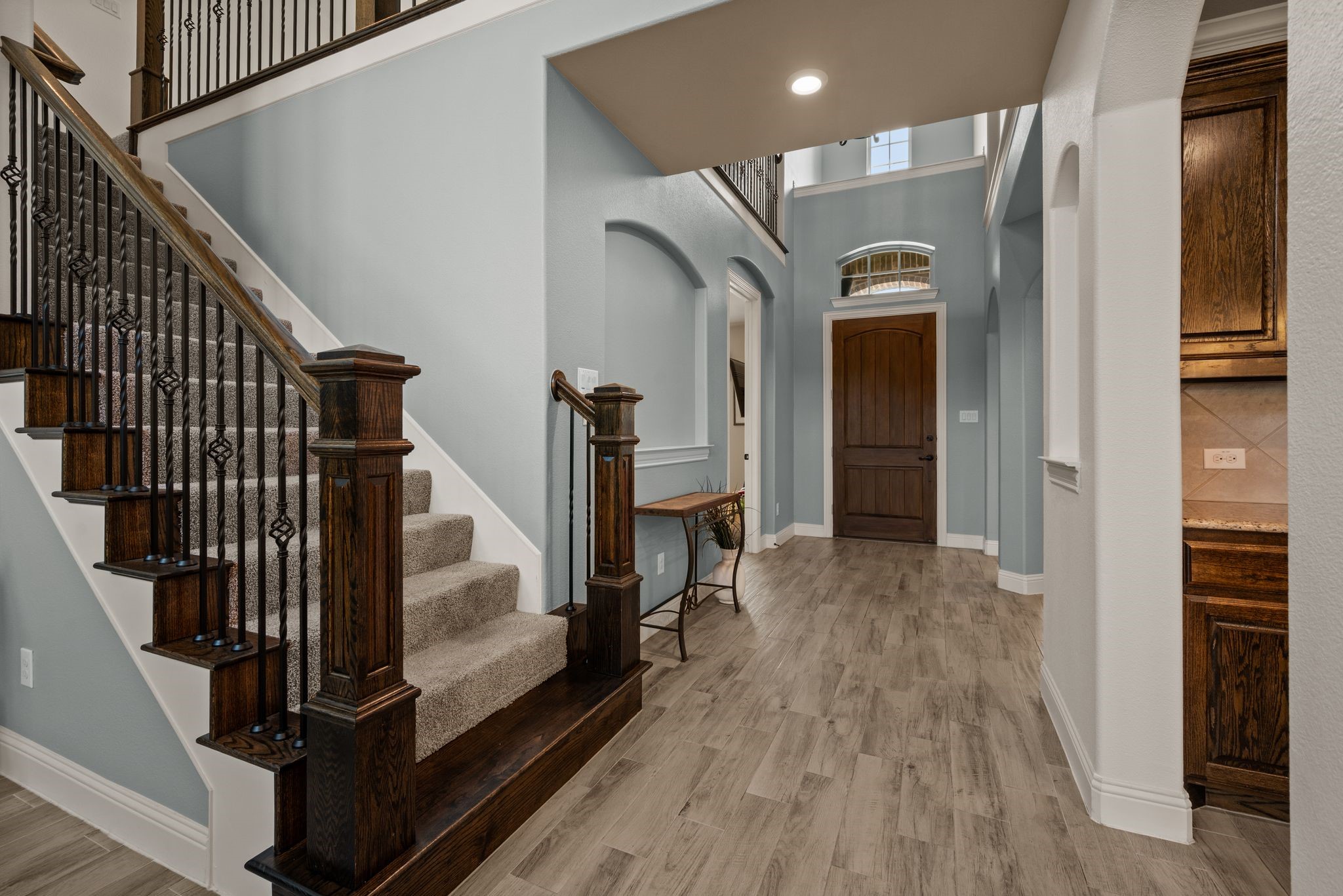2822 Balmoral Drive