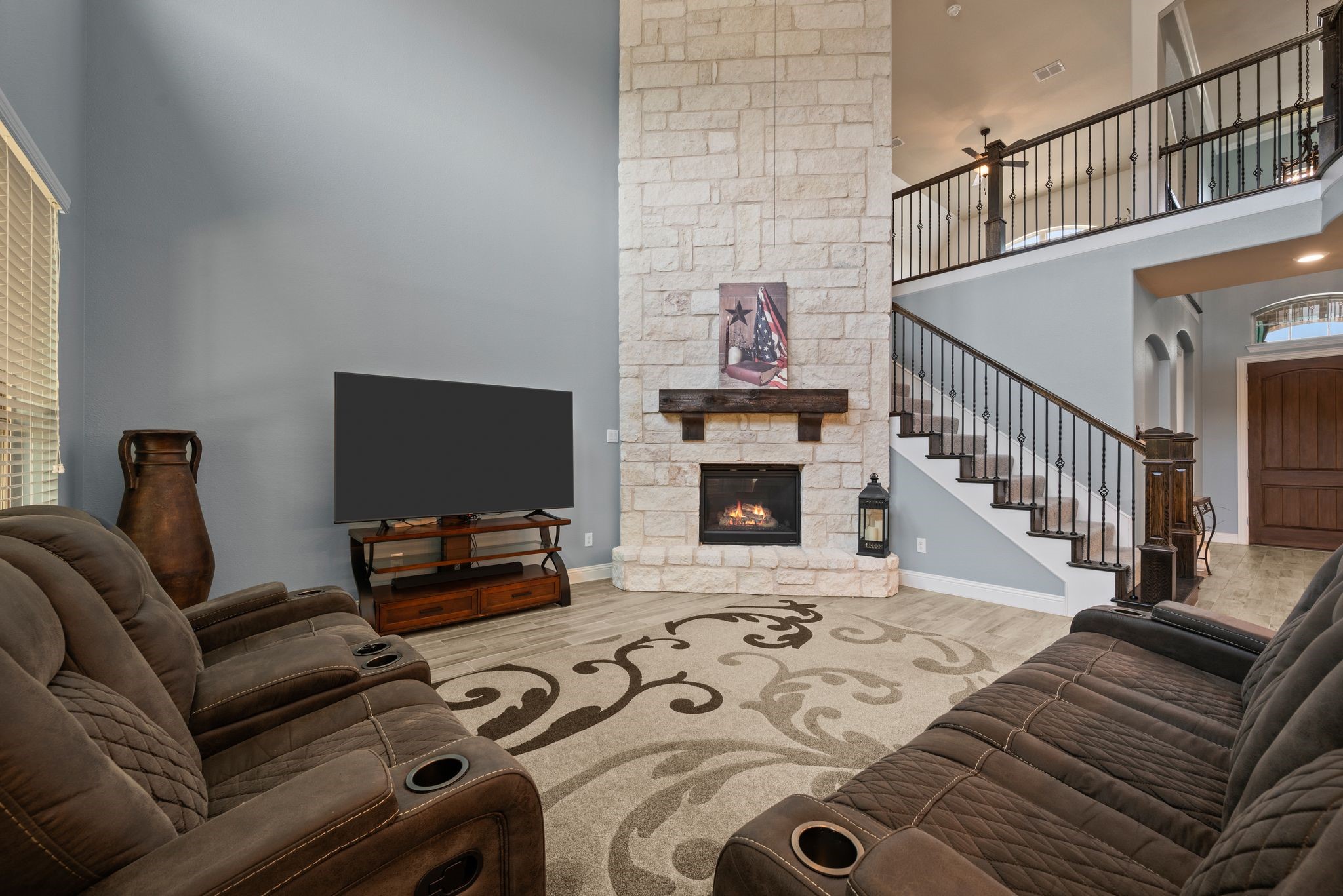 2822 Balmoral Drive