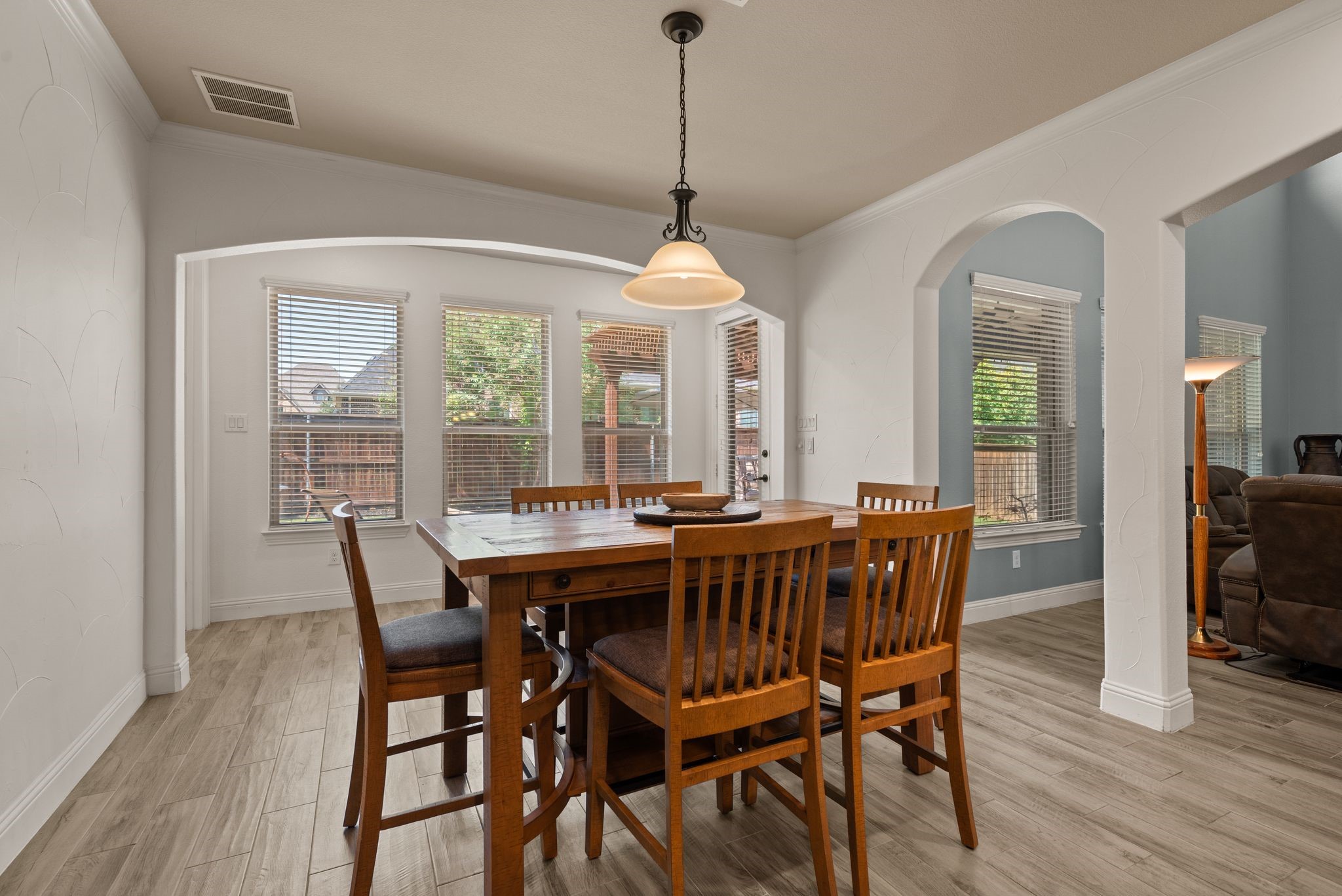 2822 Balmoral Drive