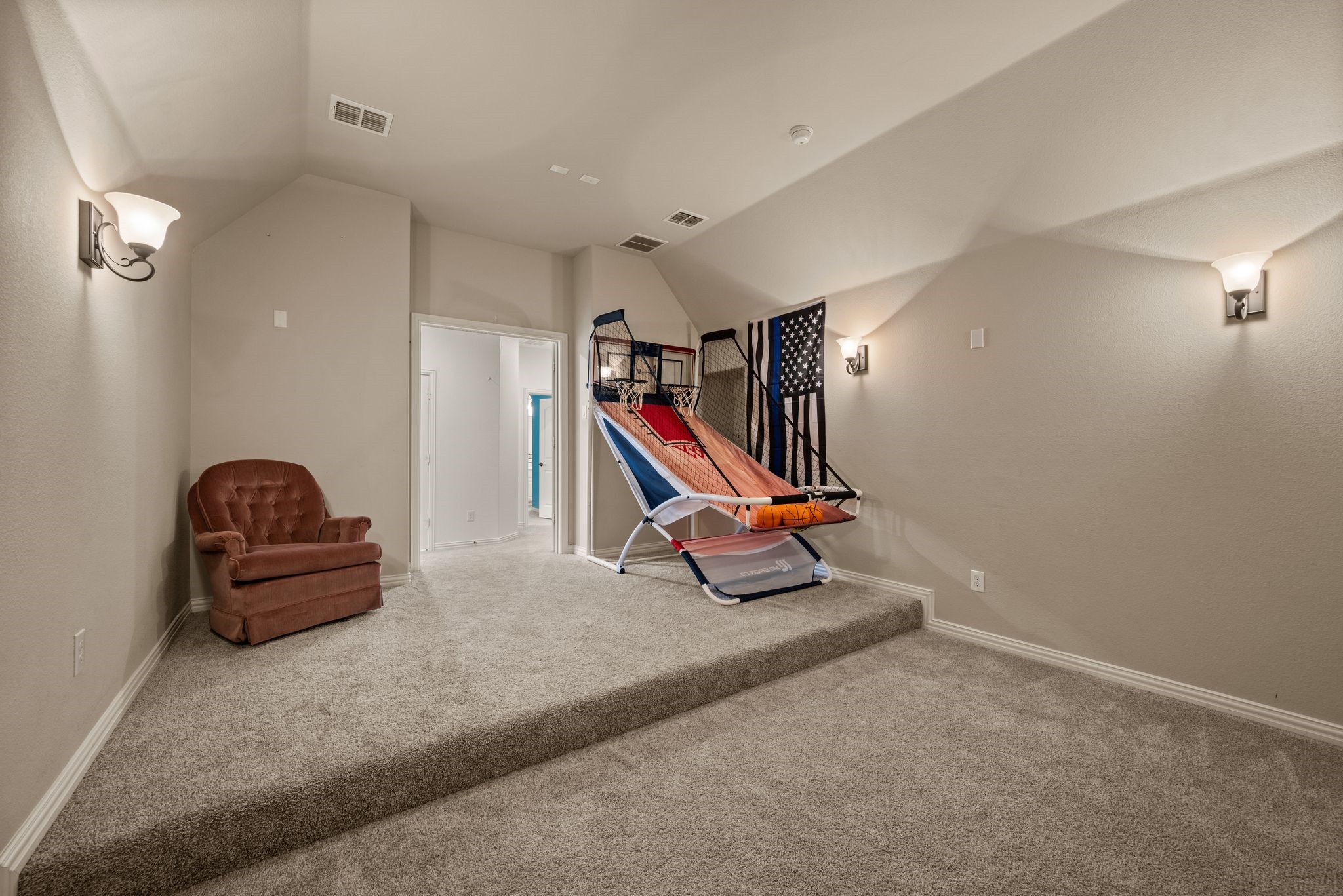 2822 Balmoral Drive