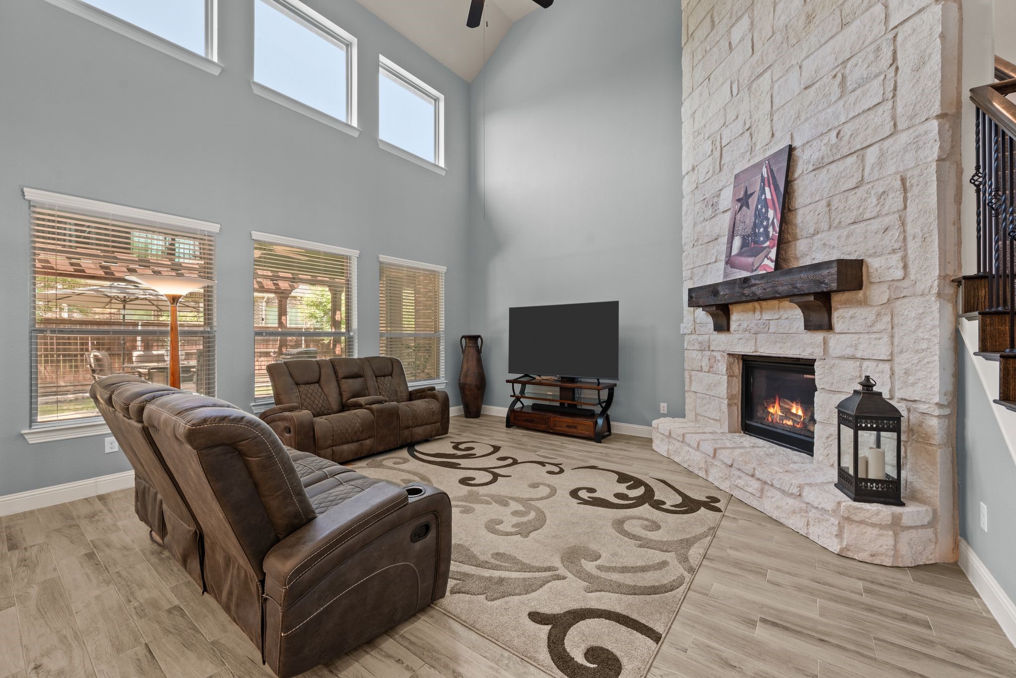 2822 Balmoral Drive