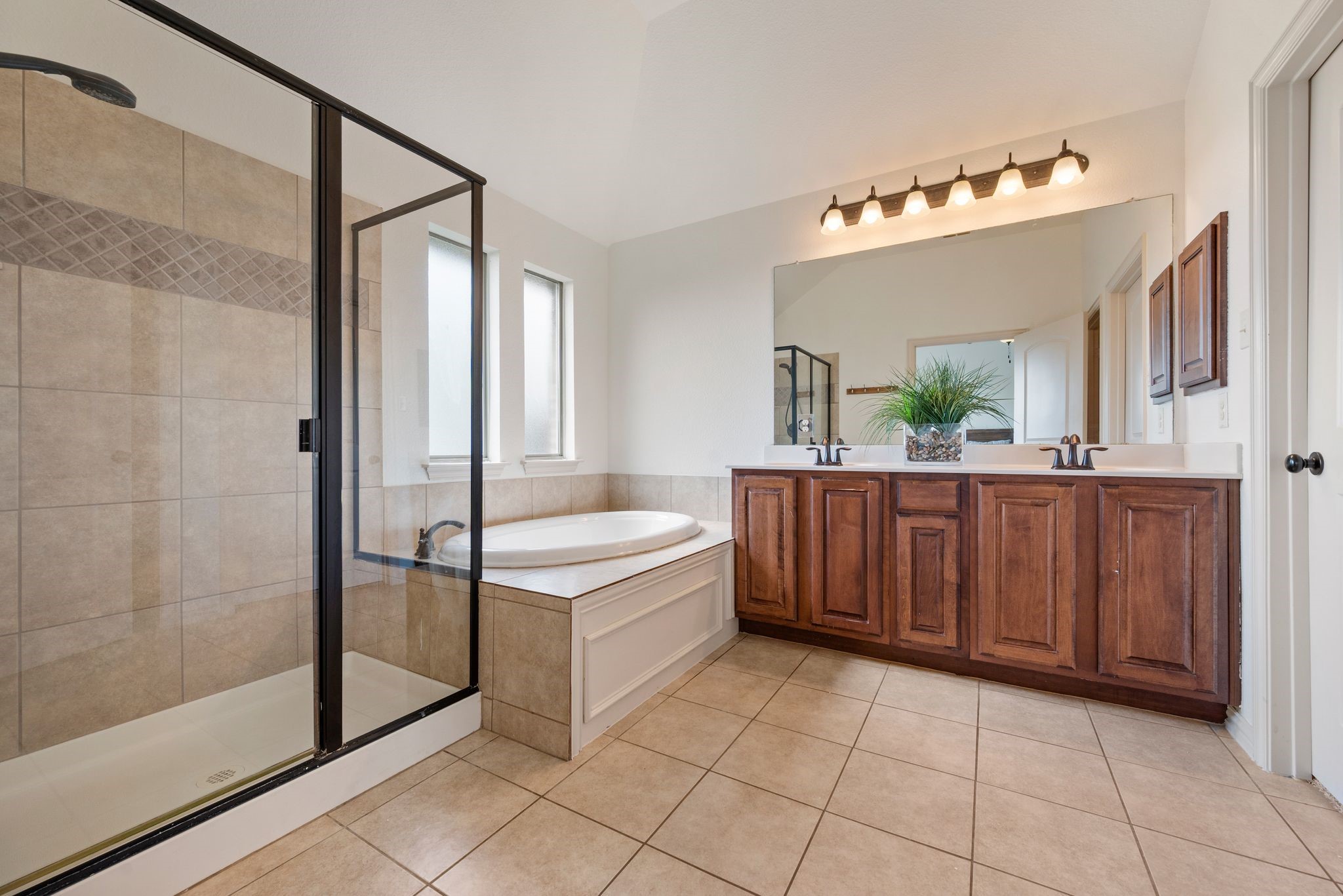 15125 Seventeen Lakes Boulevard