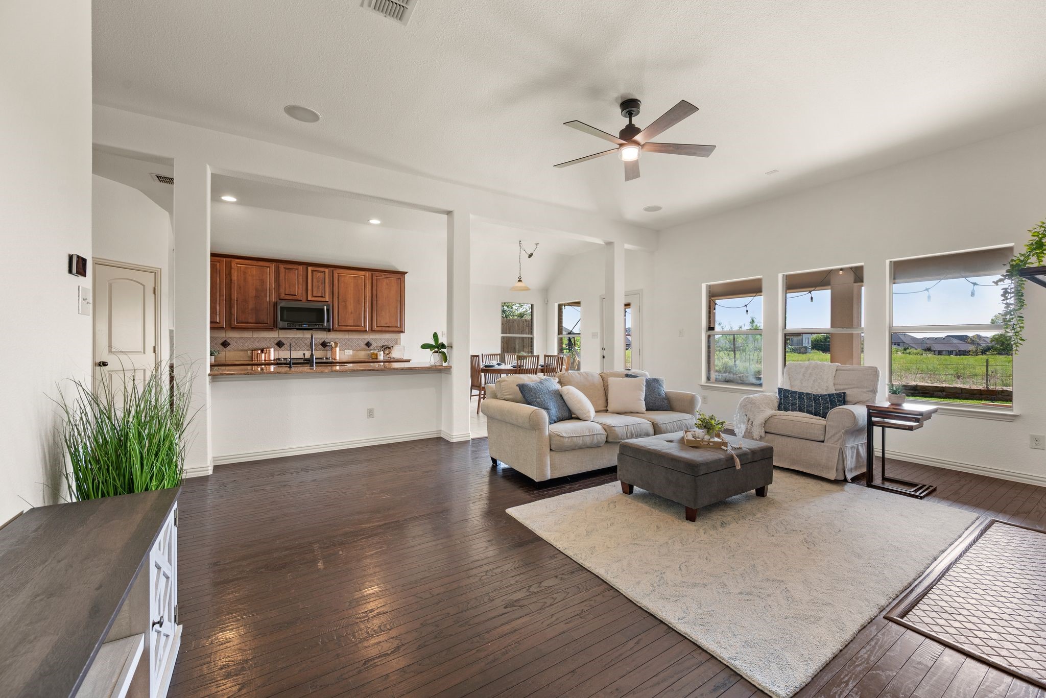 15125 Seventeen Lakes Boulevard