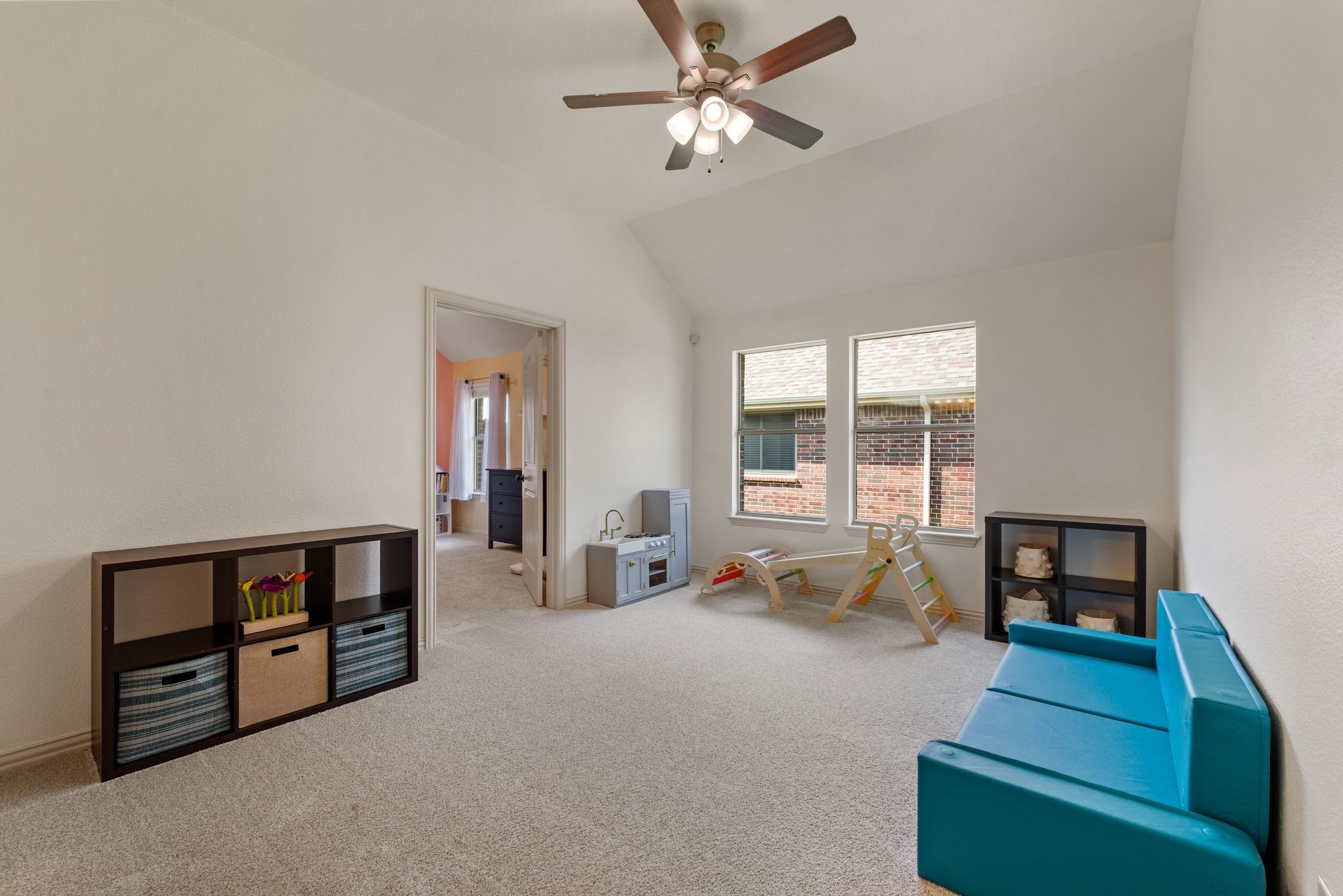 15125 Seventeen Lakes Boulevard