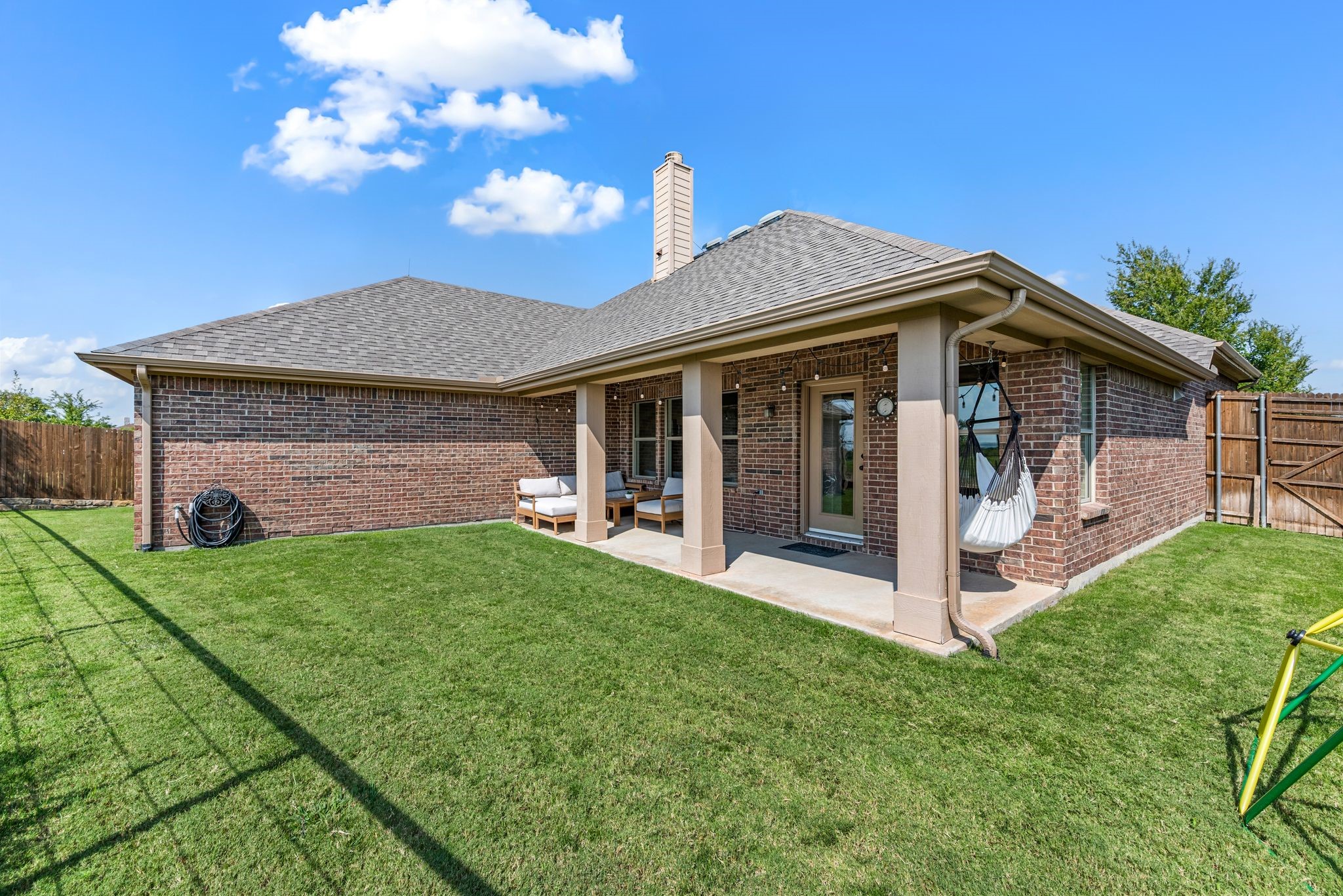 15125 Seventeen Lakes Boulevard