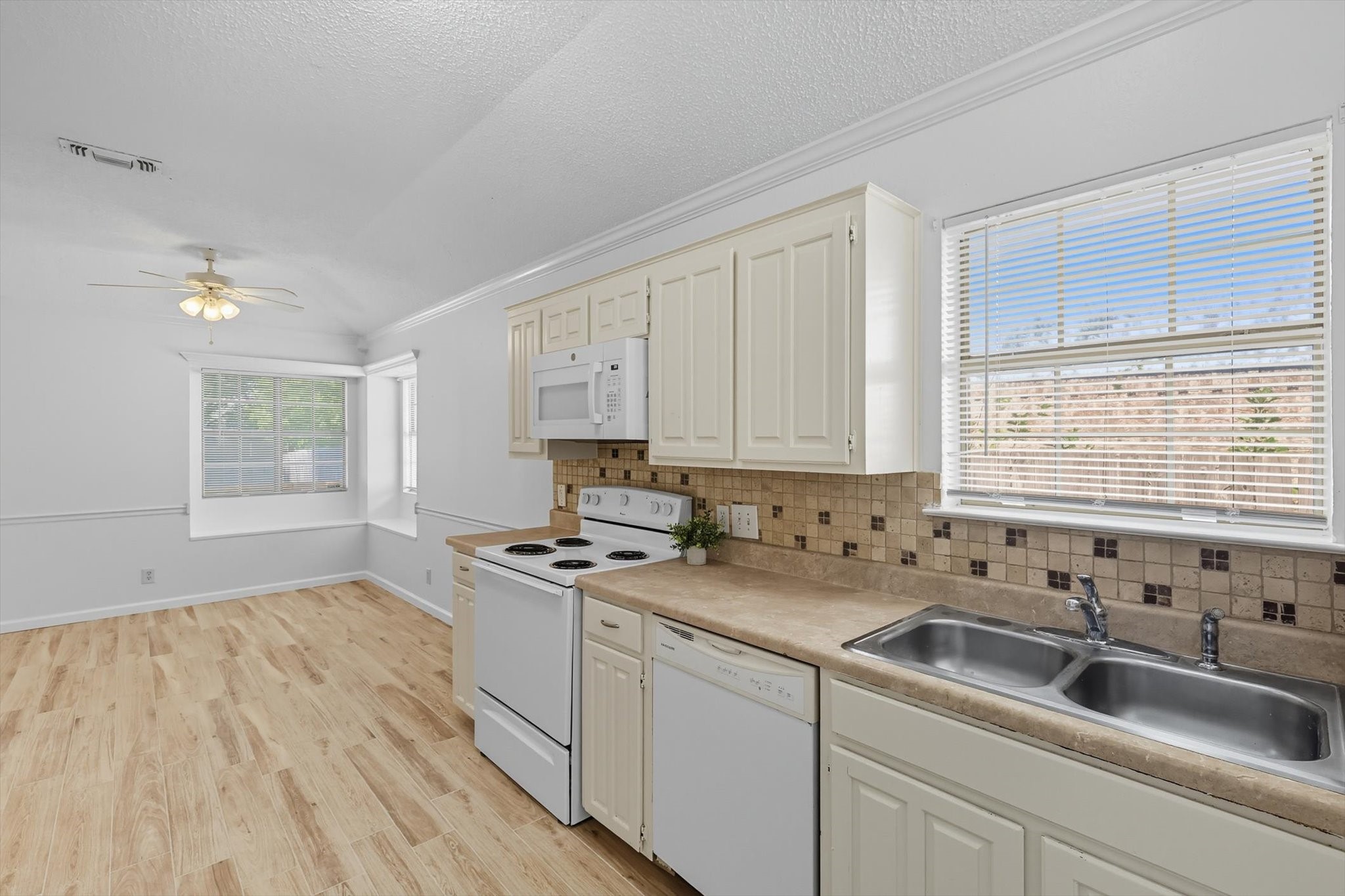 5234 Cornvalley Drive