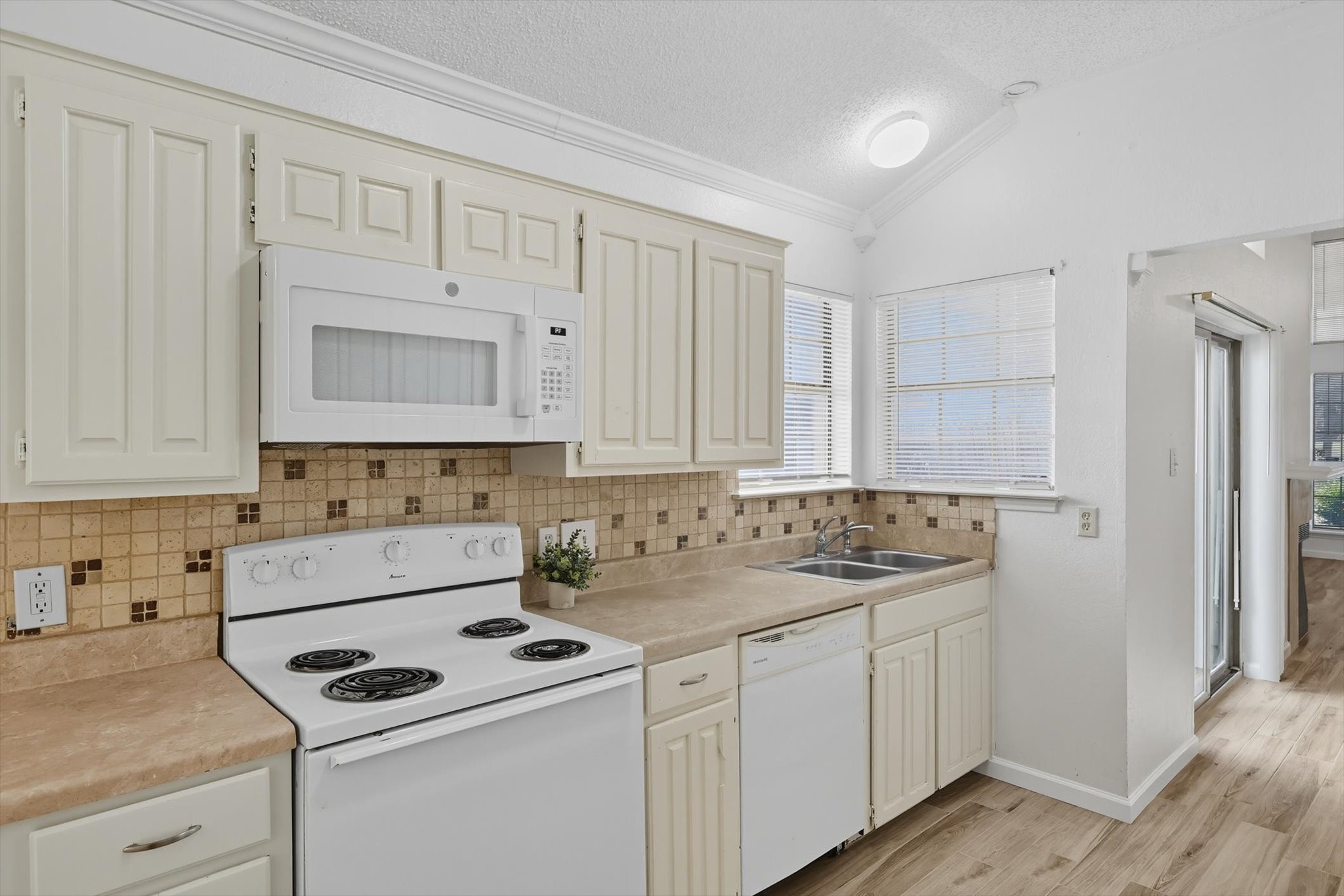 5234 Cornvalley Drive