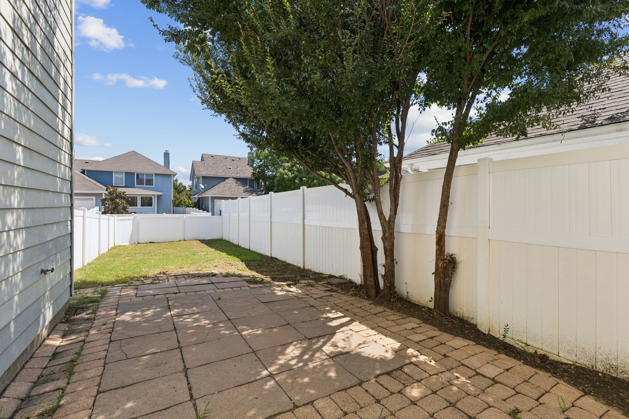 1816 Murphy Court