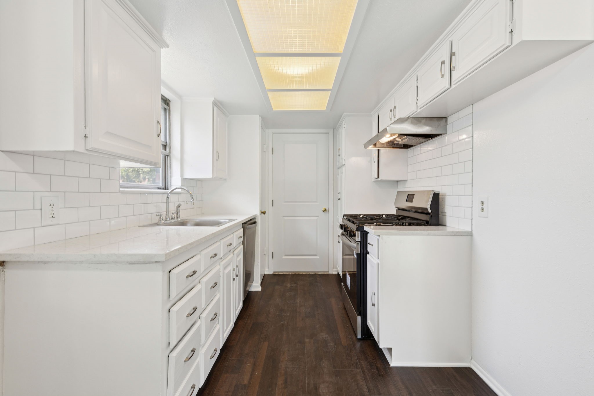 2124 Stonehenge Drive