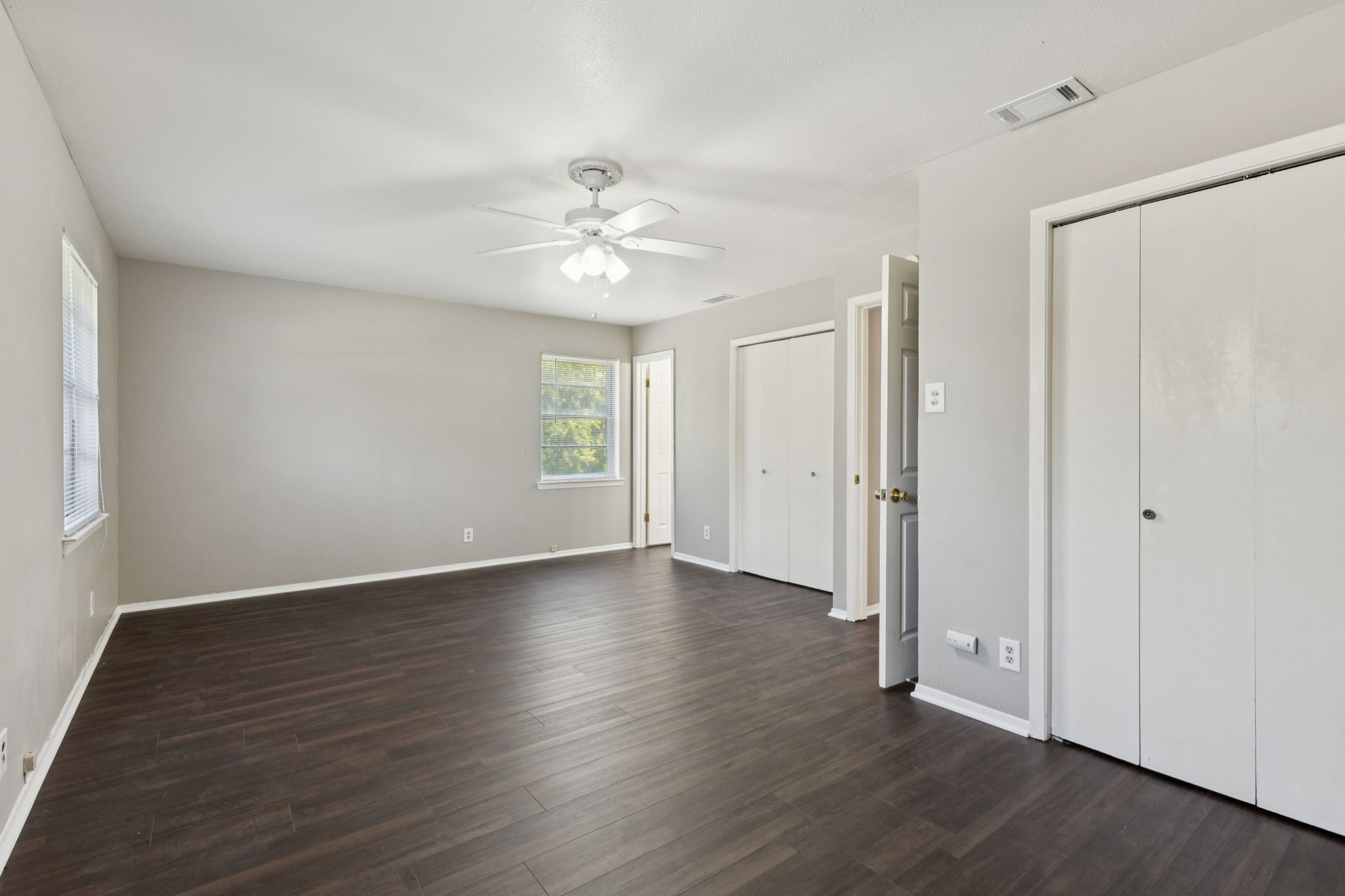 2124 Stonehenge Drive