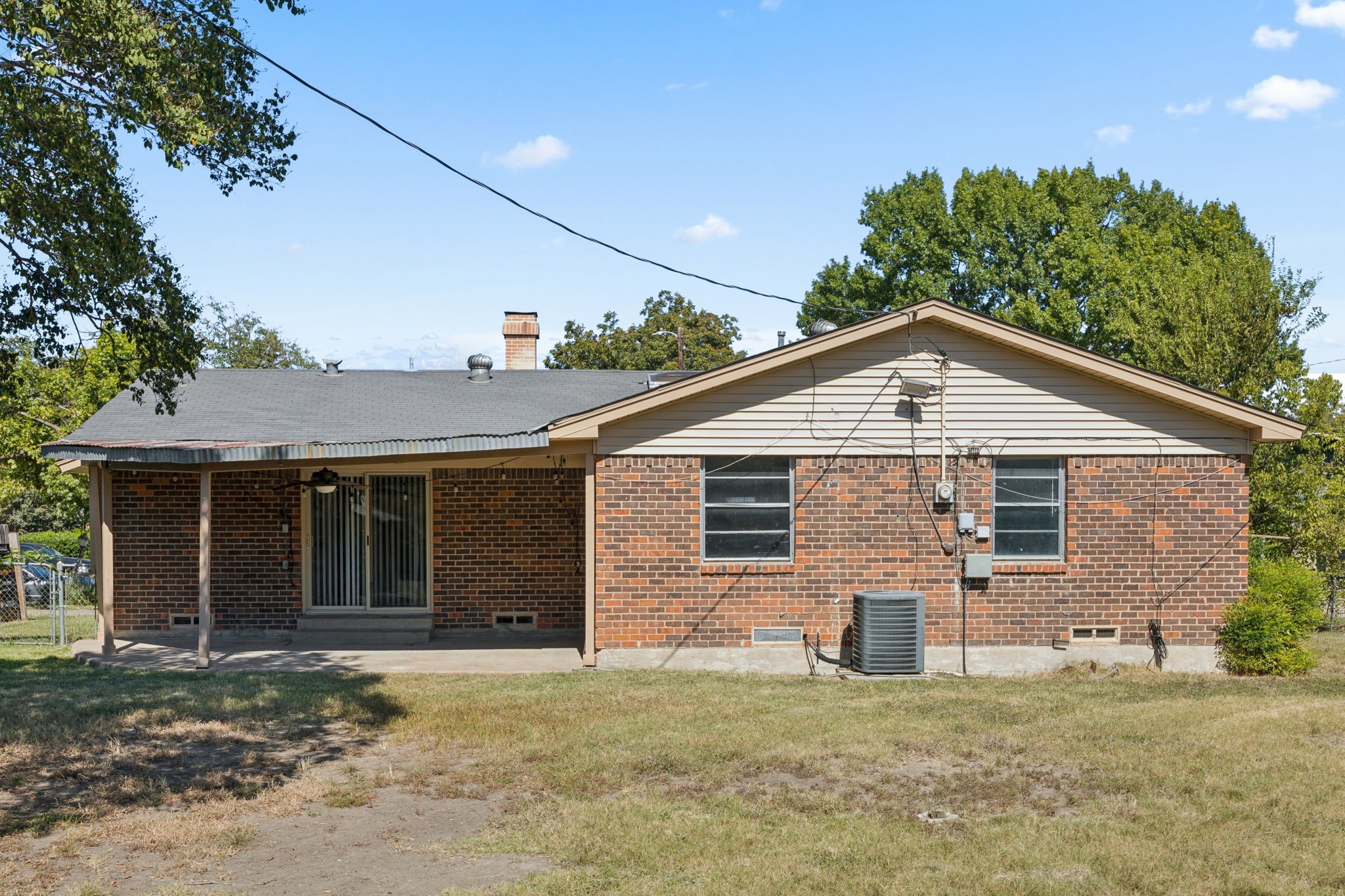 2124 Stonehenge Drive