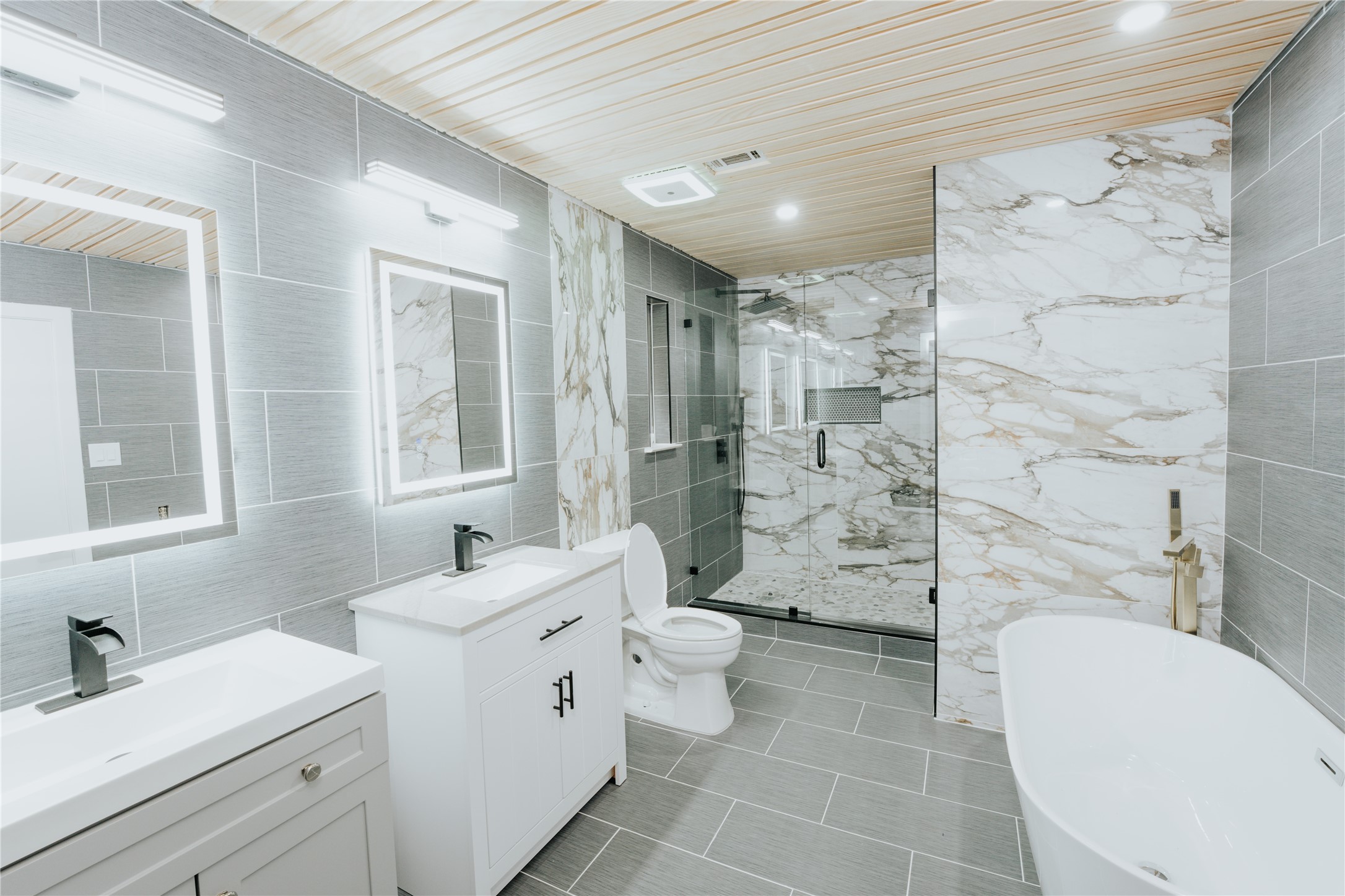 2208 San Simeon Place