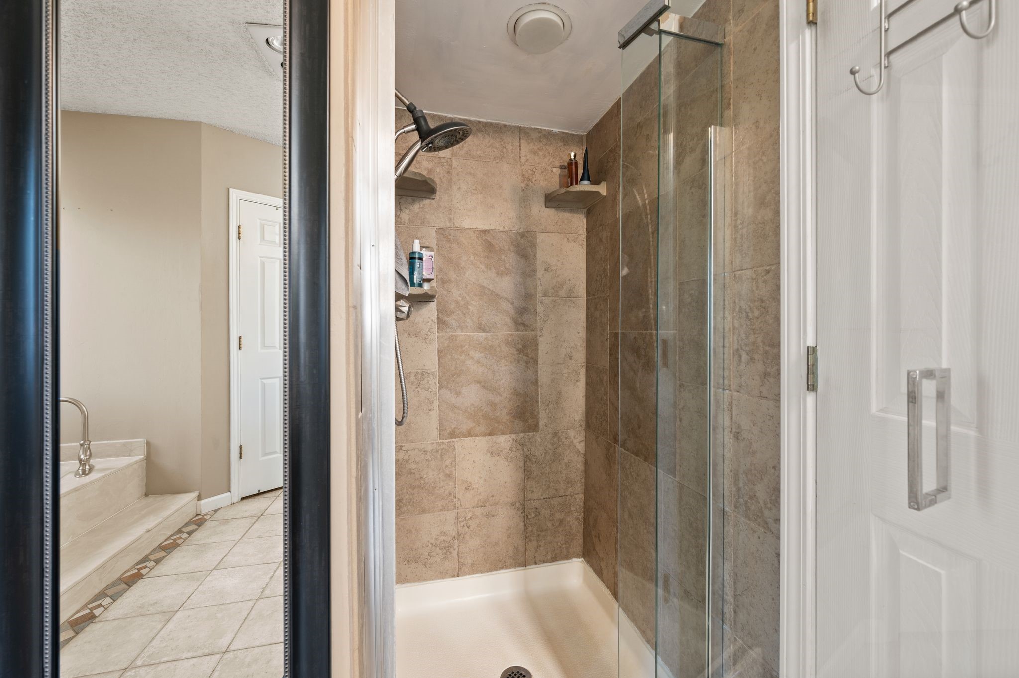 760 Santa Fe Trail