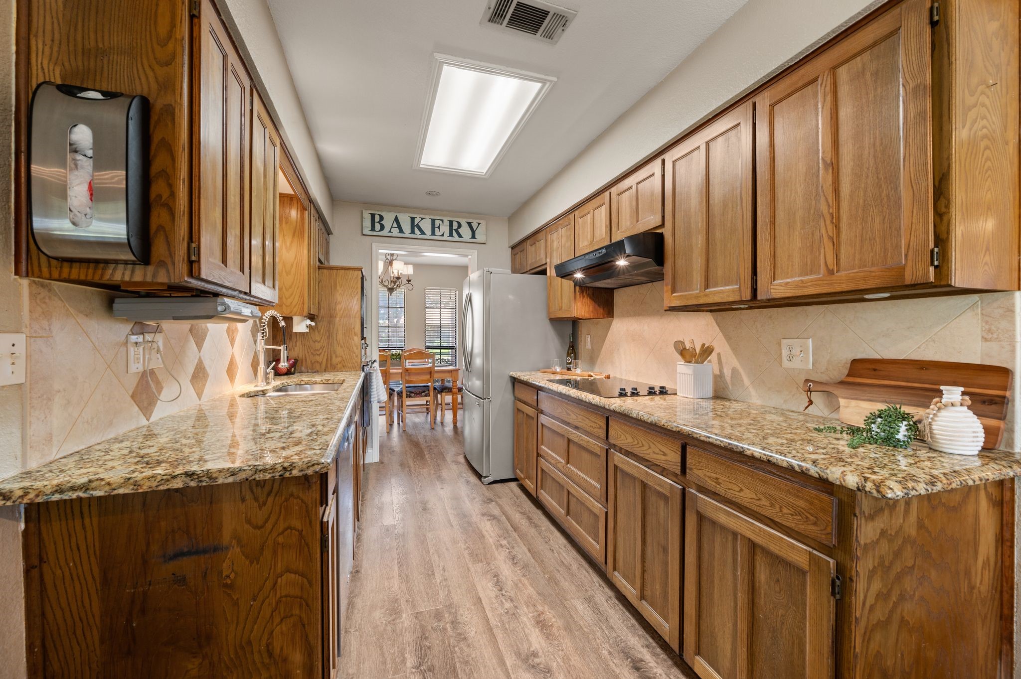 760 Santa Fe Trail