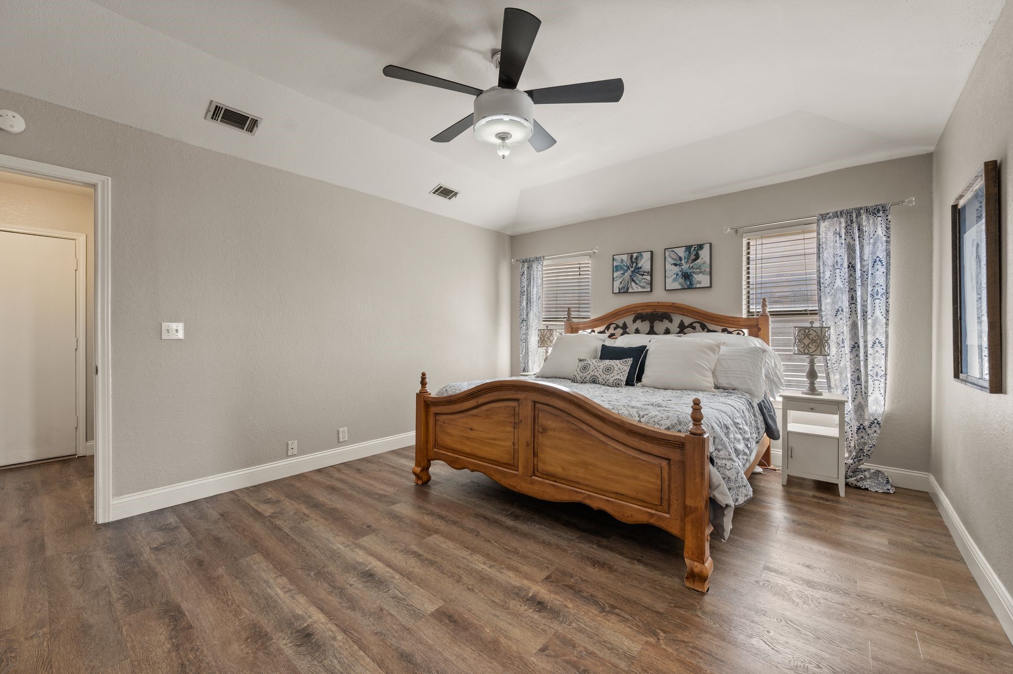 760 Santa Fe Trail