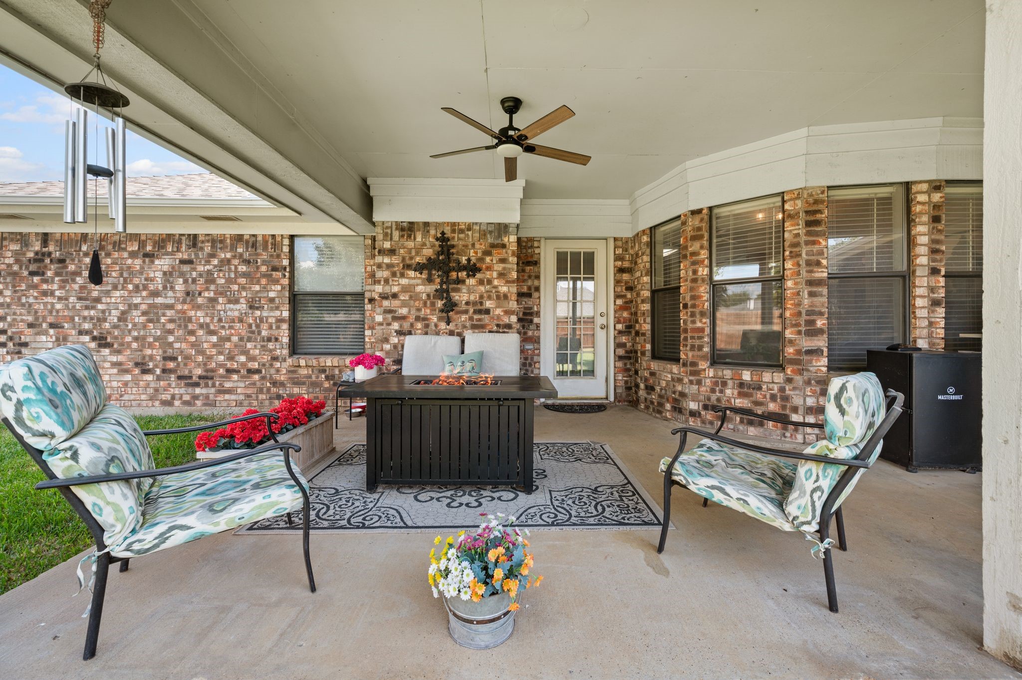 760 Santa Fe Trail