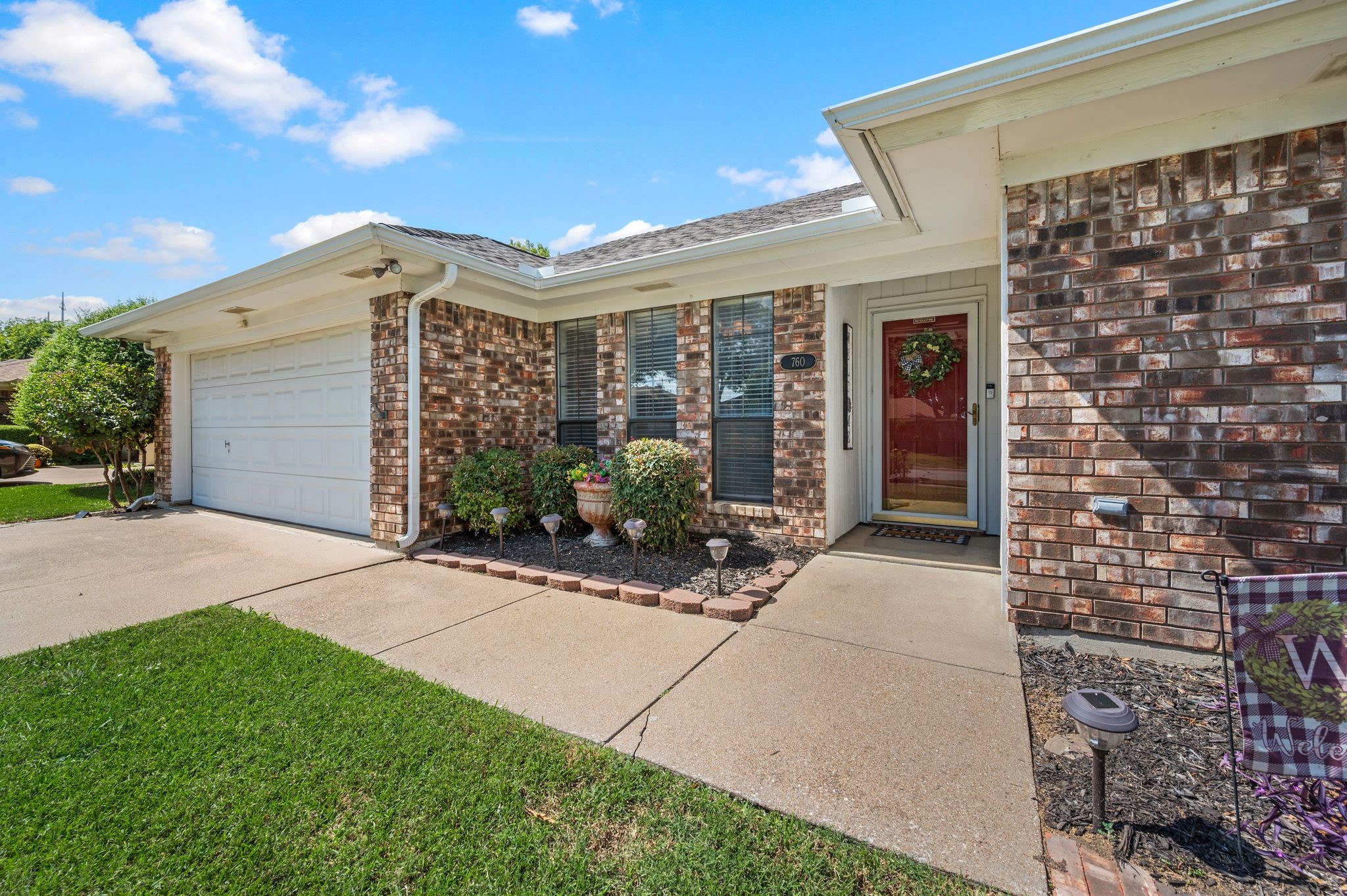 760 Santa Fe Trail