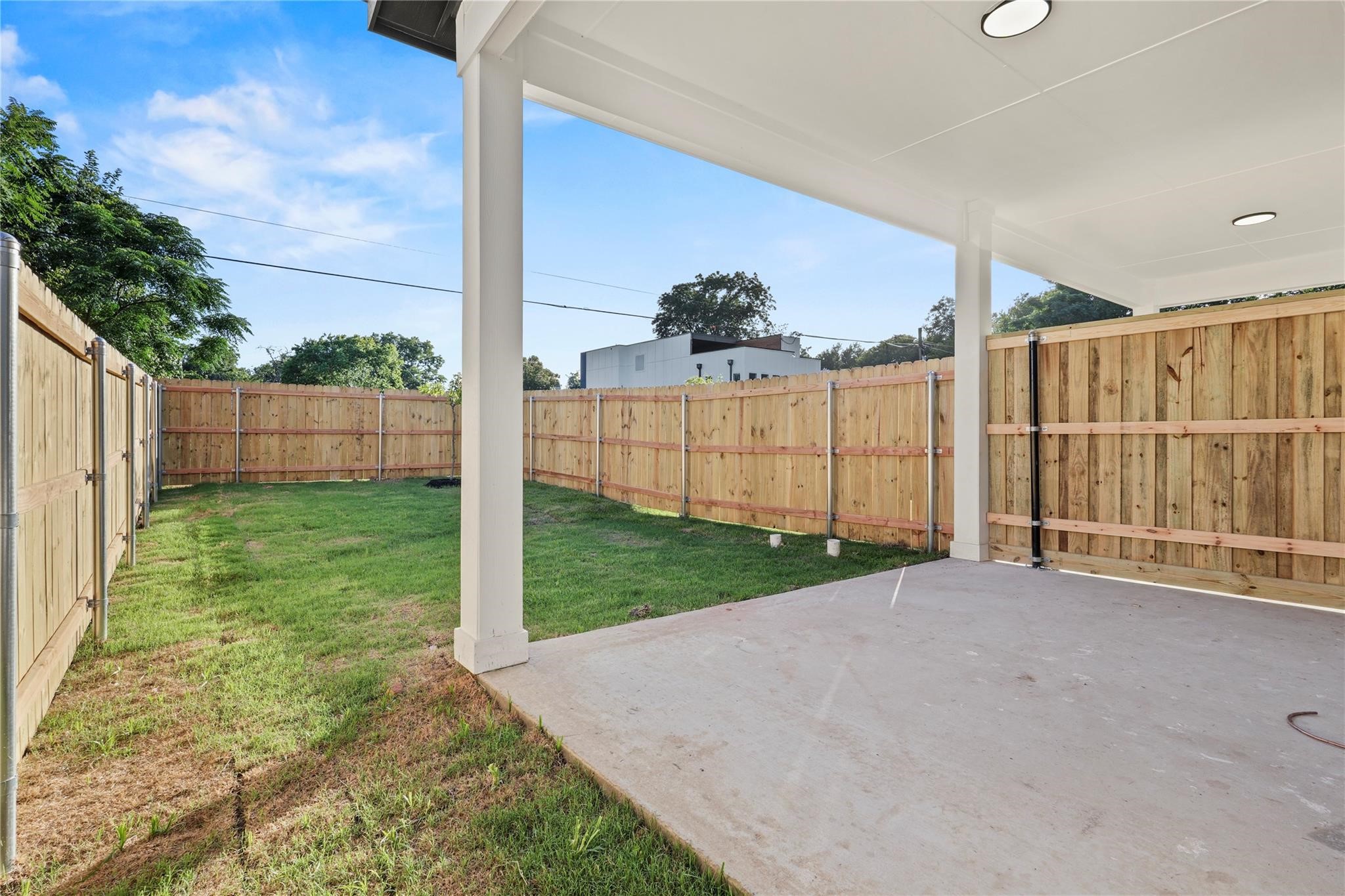 3521 S Harwood Street