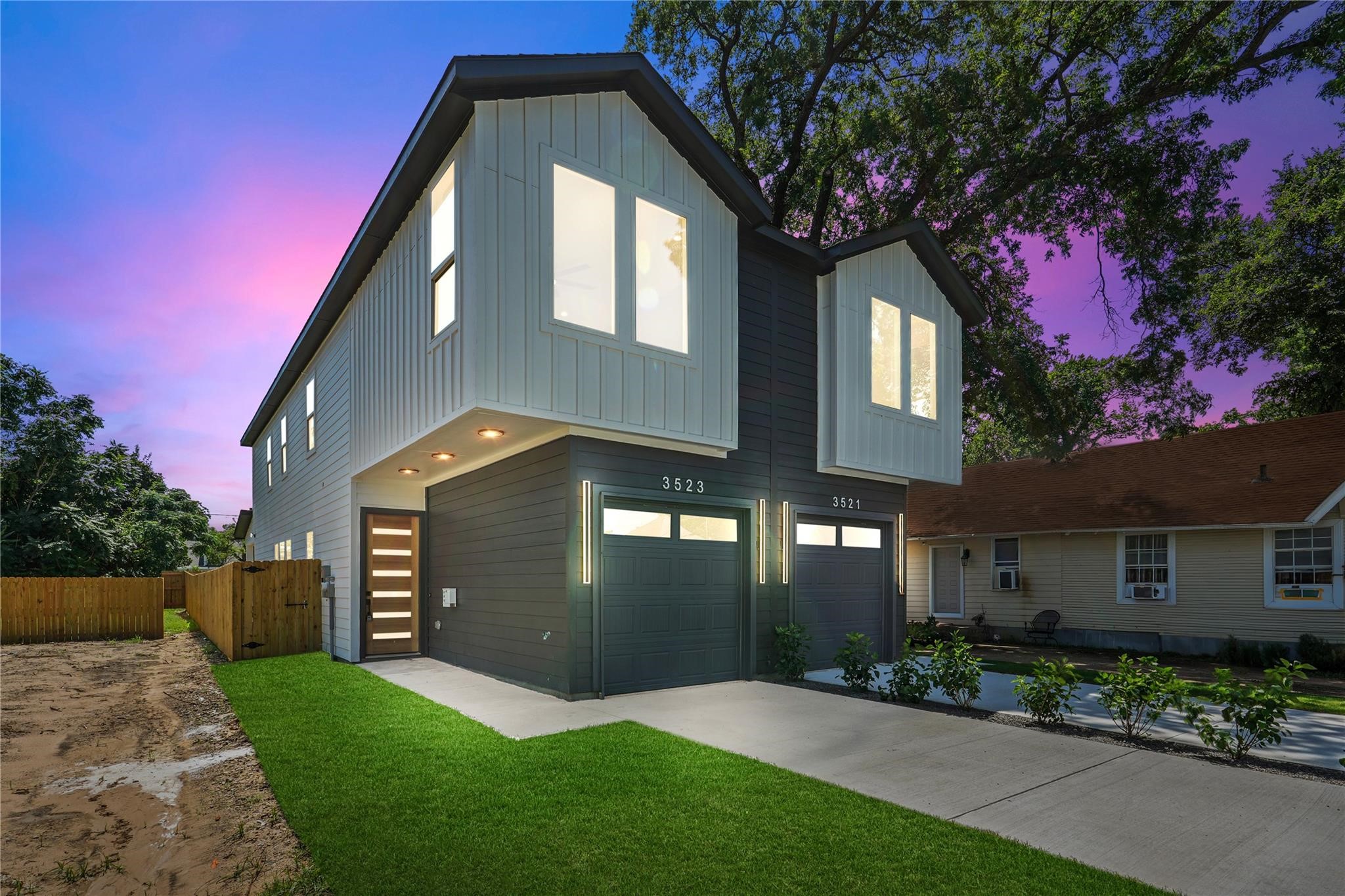 3521 S Harwood Street