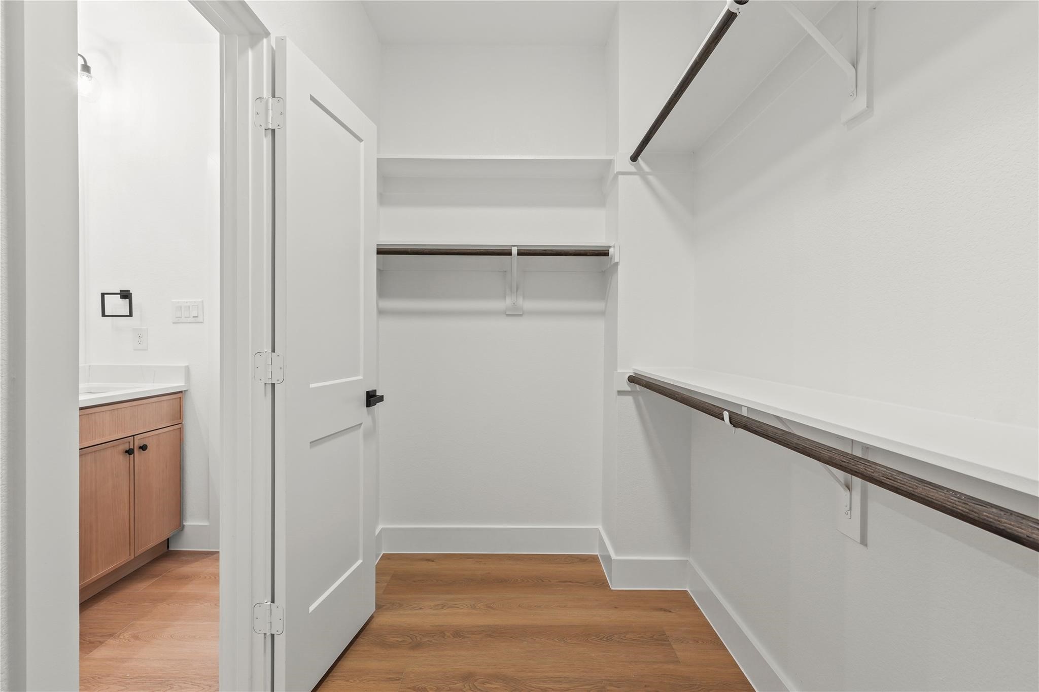 3521 S Harwood Street