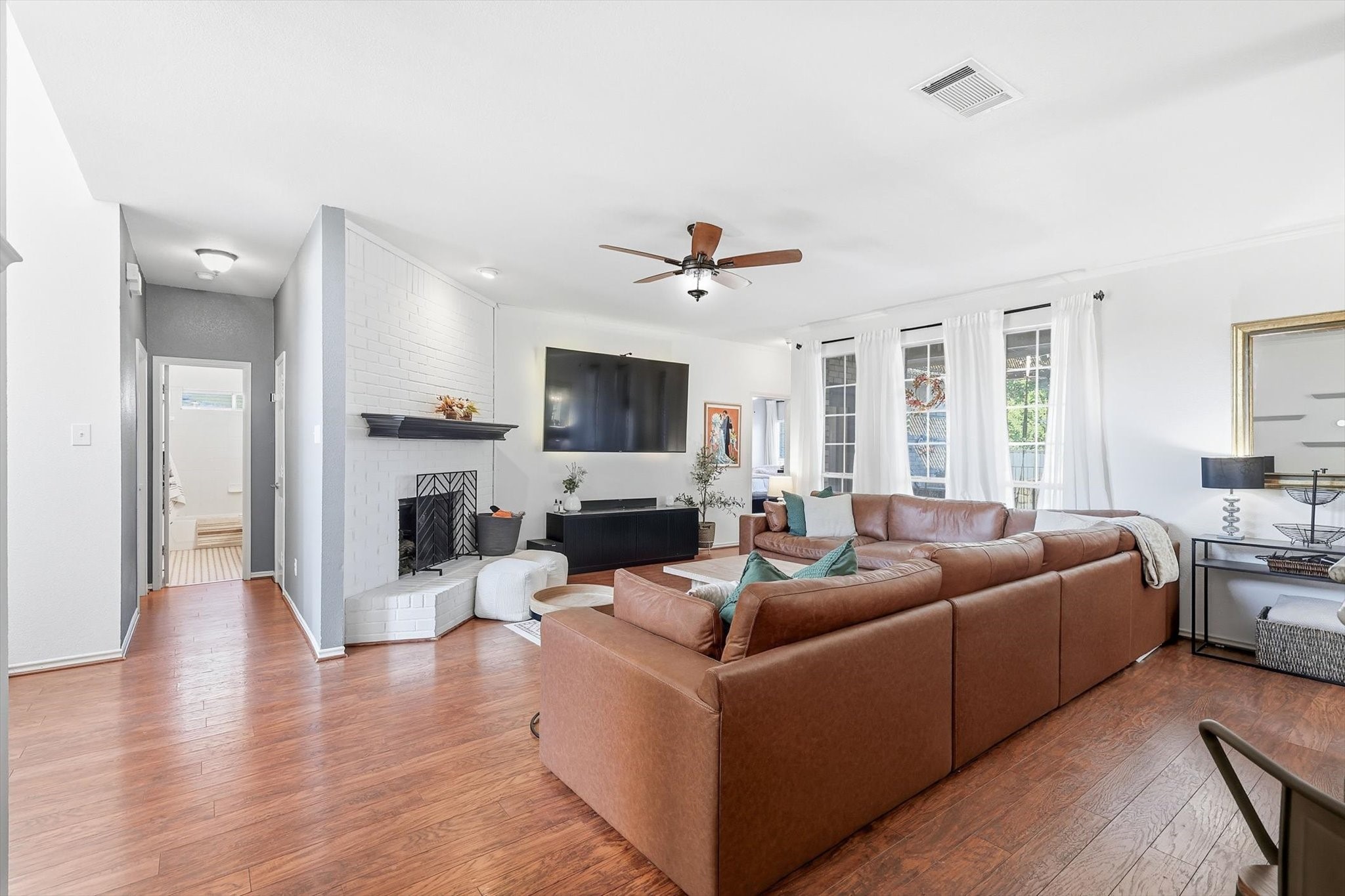 1318 Lochness Drive