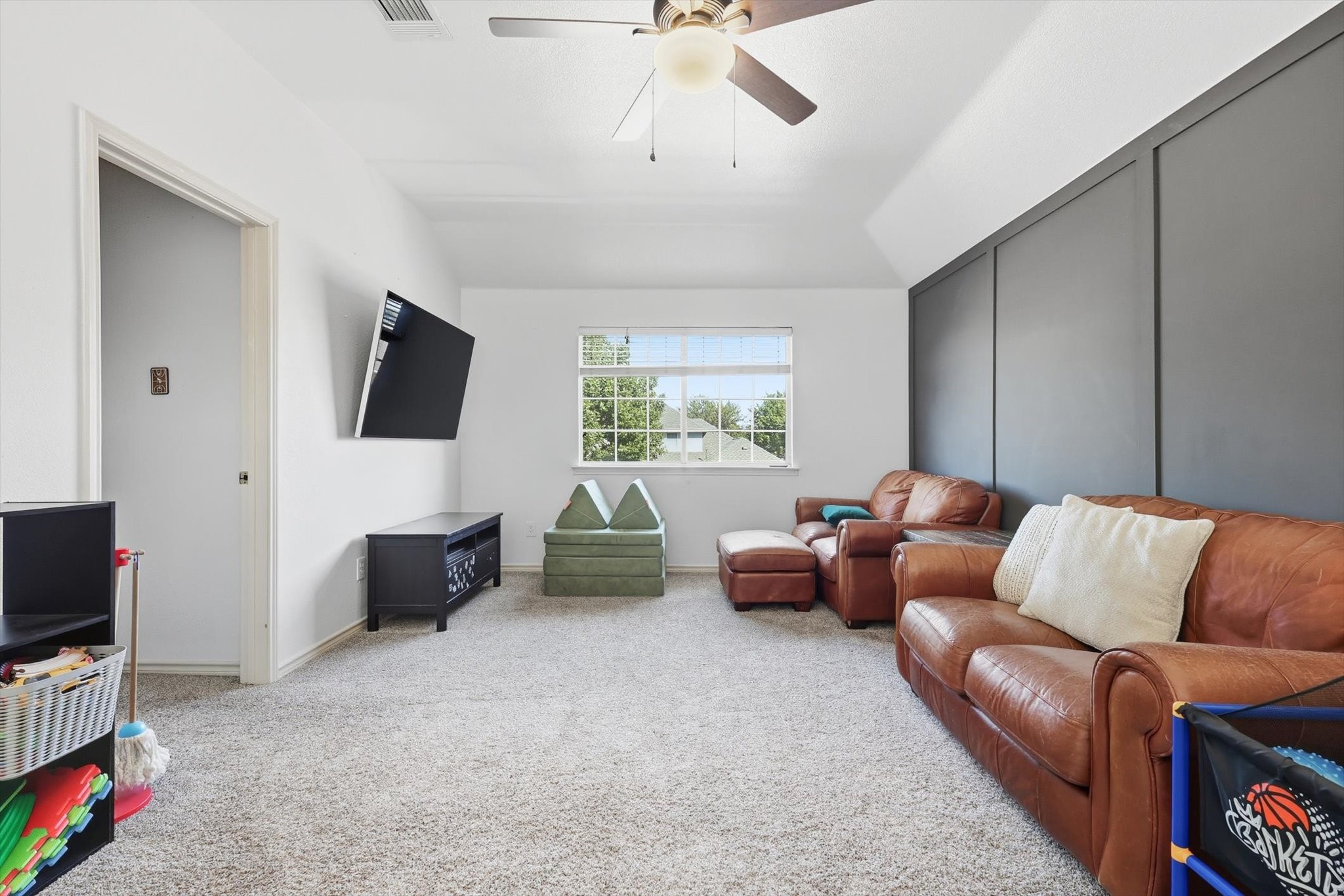 1318 Lochness Drive