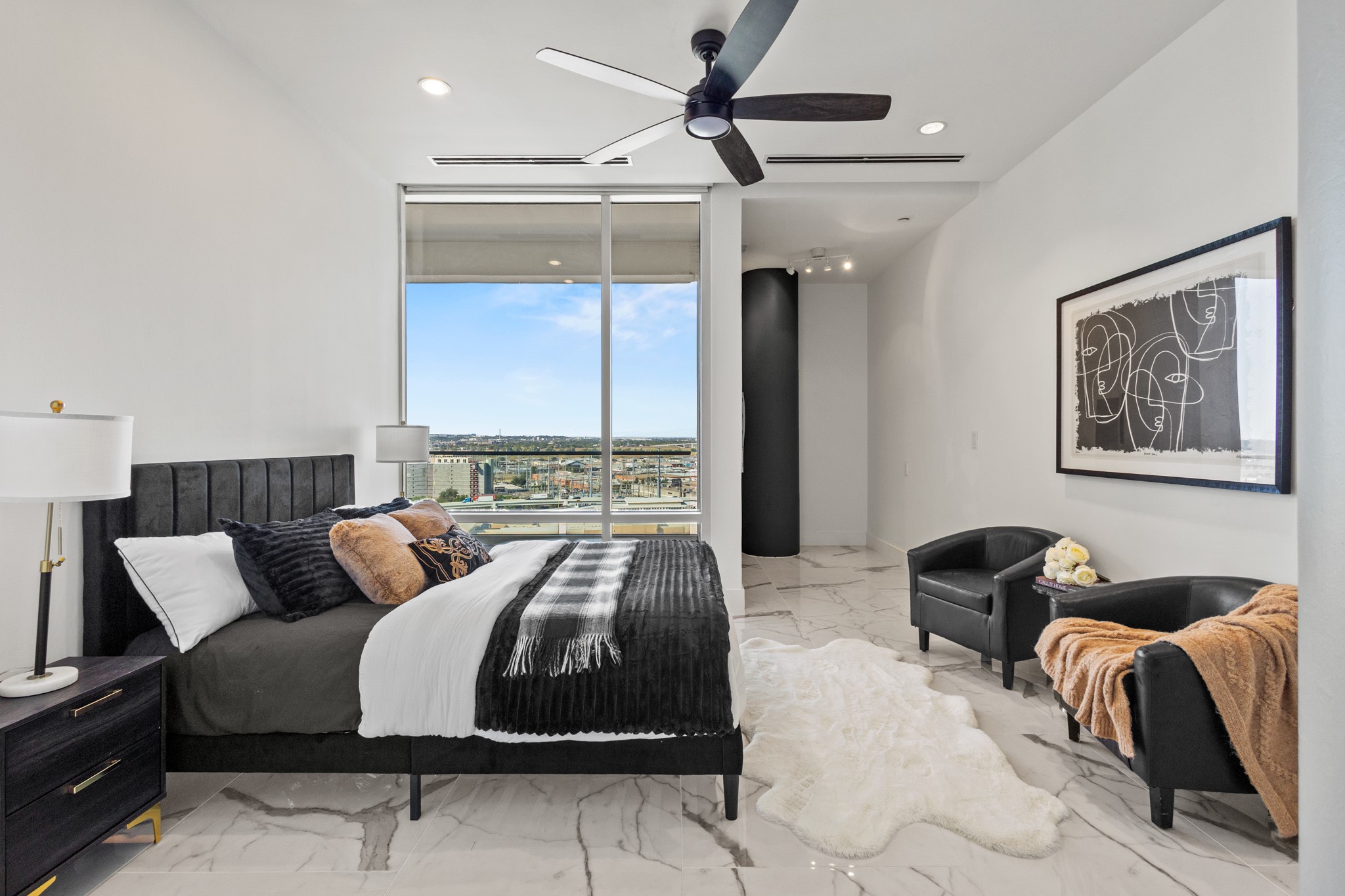 2408 Victory Park Lane 1140