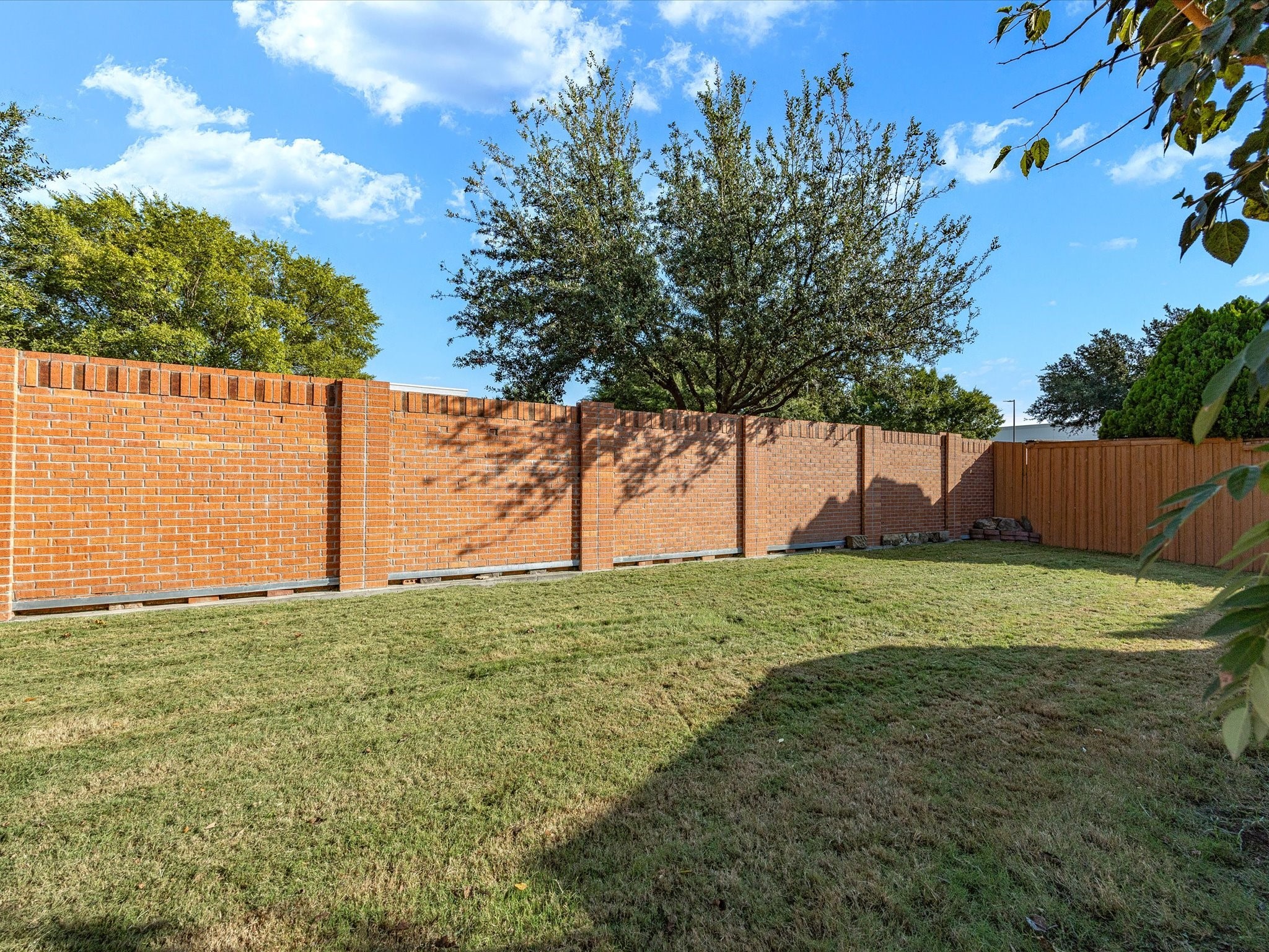 2681 Whispering Trail